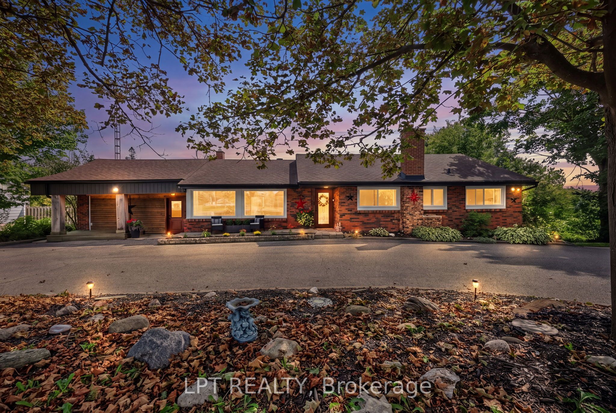 2447 Ridge Road W, Oro-Medonte, ON L0L 2L0 photo 2