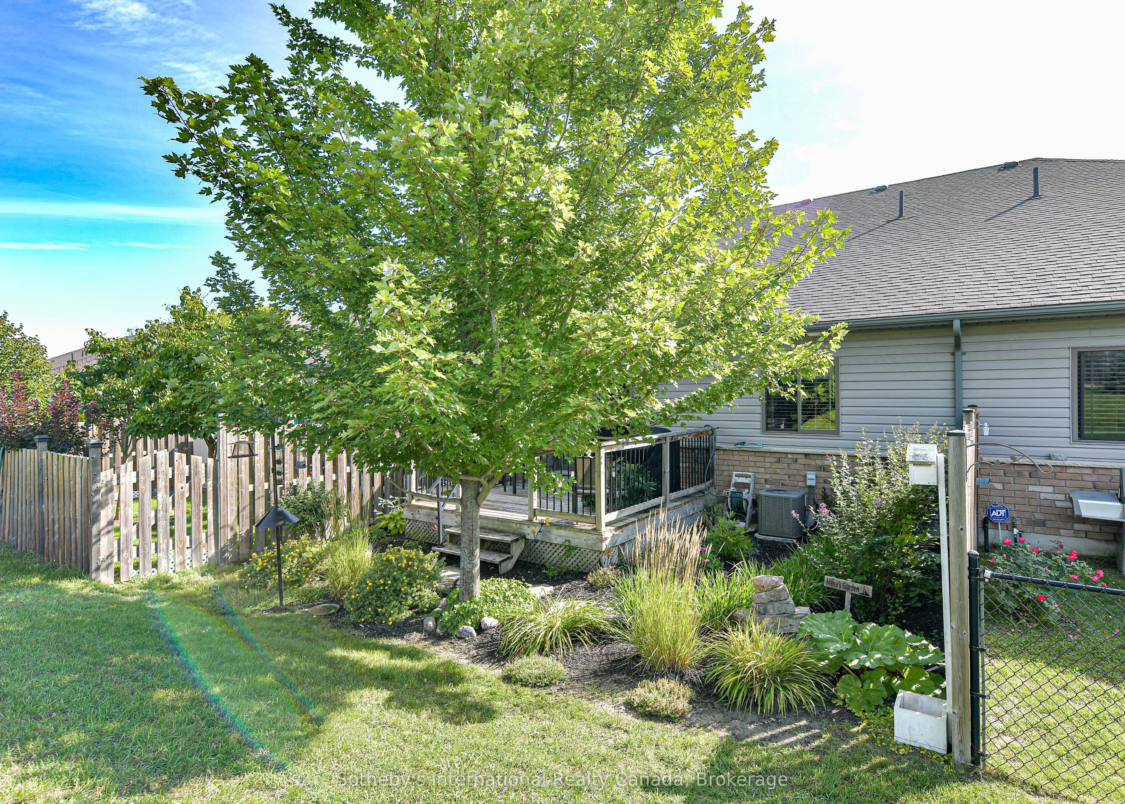 111 Lucy Lane, Orillia, ON L3V 7A8 photo 3