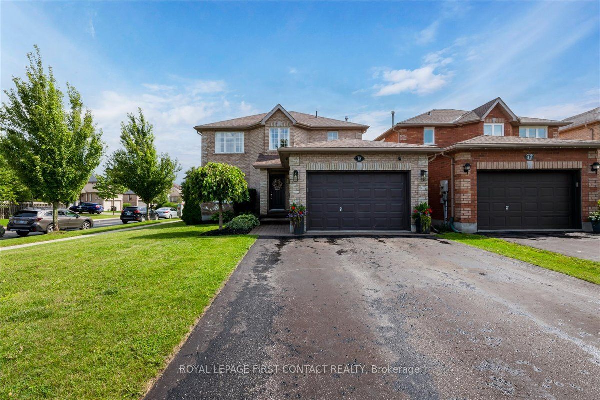 15 Sherwood Court, Barrie, ON L4N 9V2 photo 2