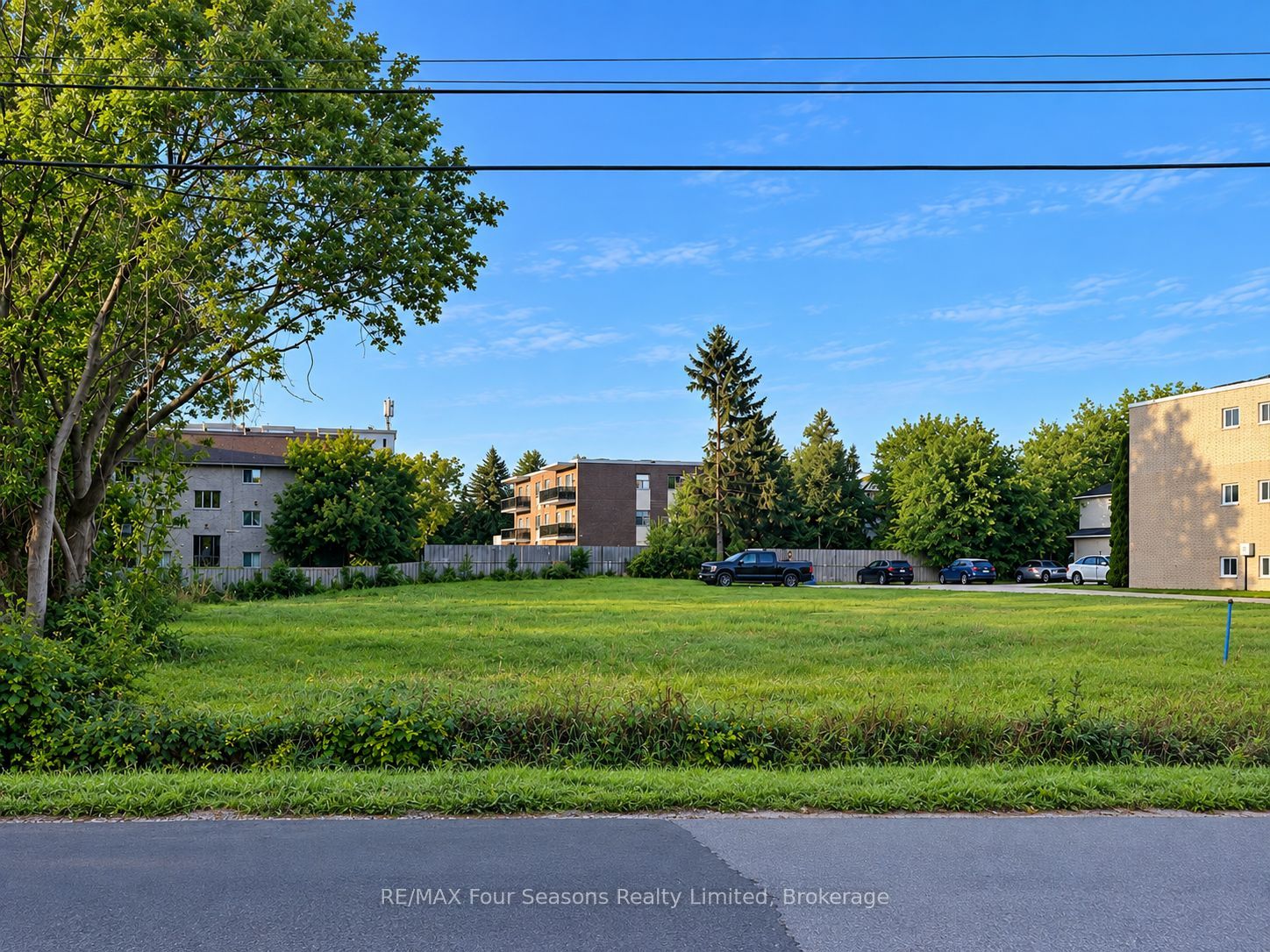 302 Seventh Street, Collingwood, ON L9Y 2B3 photo 2