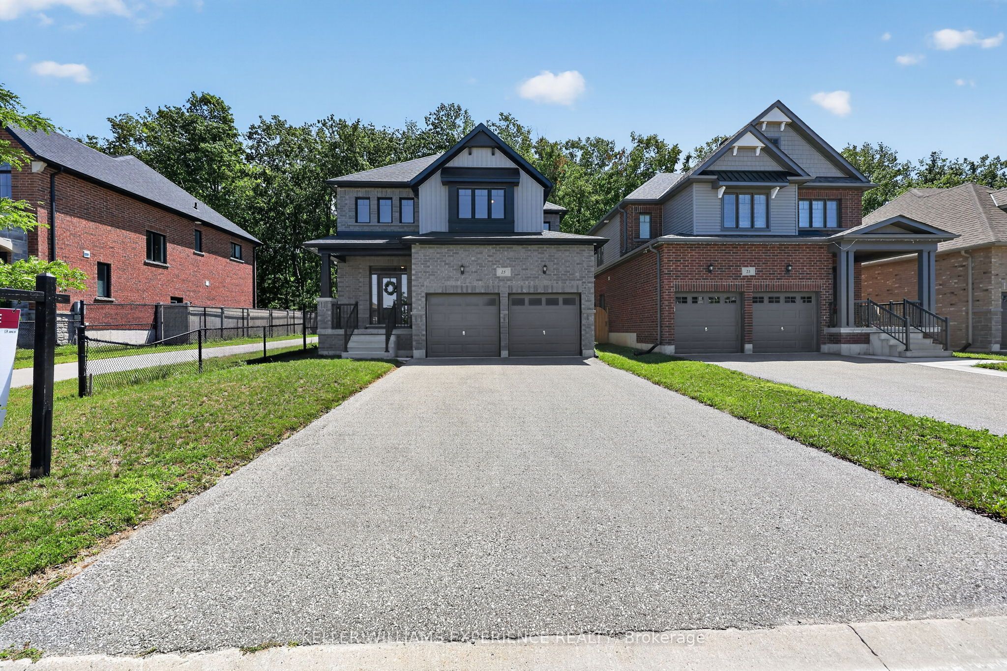 25 Atlantis Drive, Orillia, ON L3V 8L4 photo 3