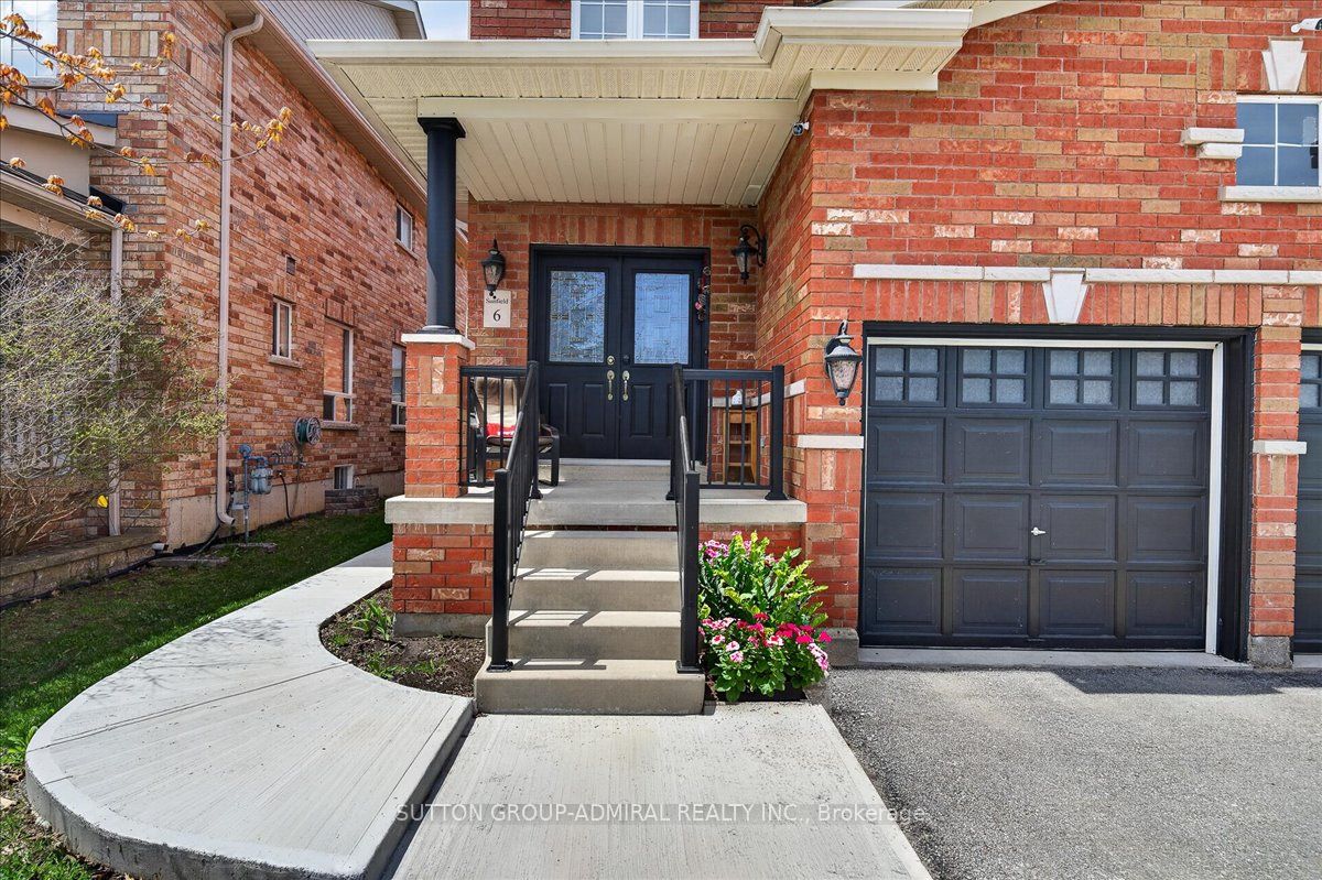 6 White Crescent, Barrie, ON L4N 7M1 photo 2