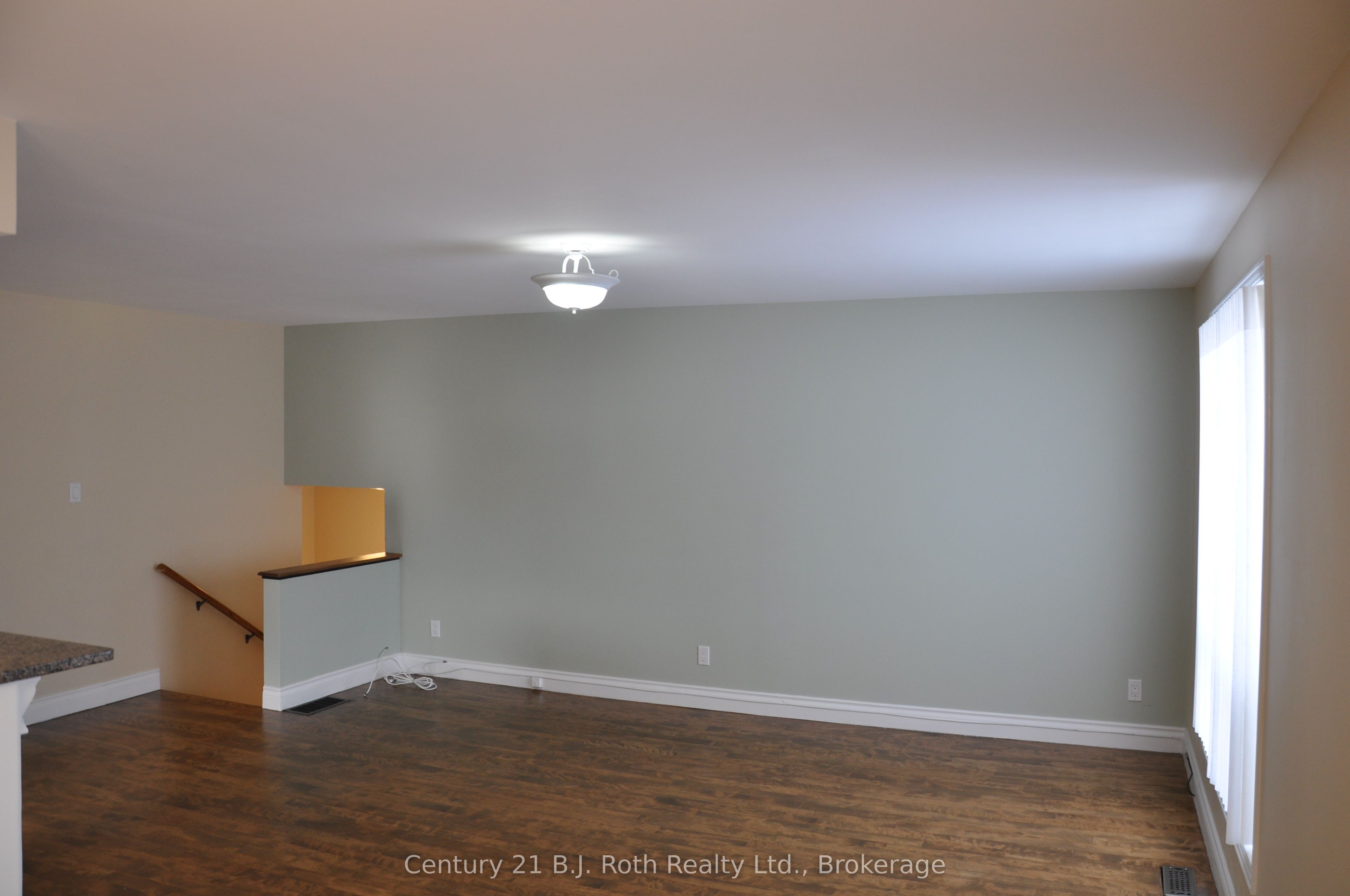 22 Free Drive, Orillia, ON L3V 4B2 photo 4