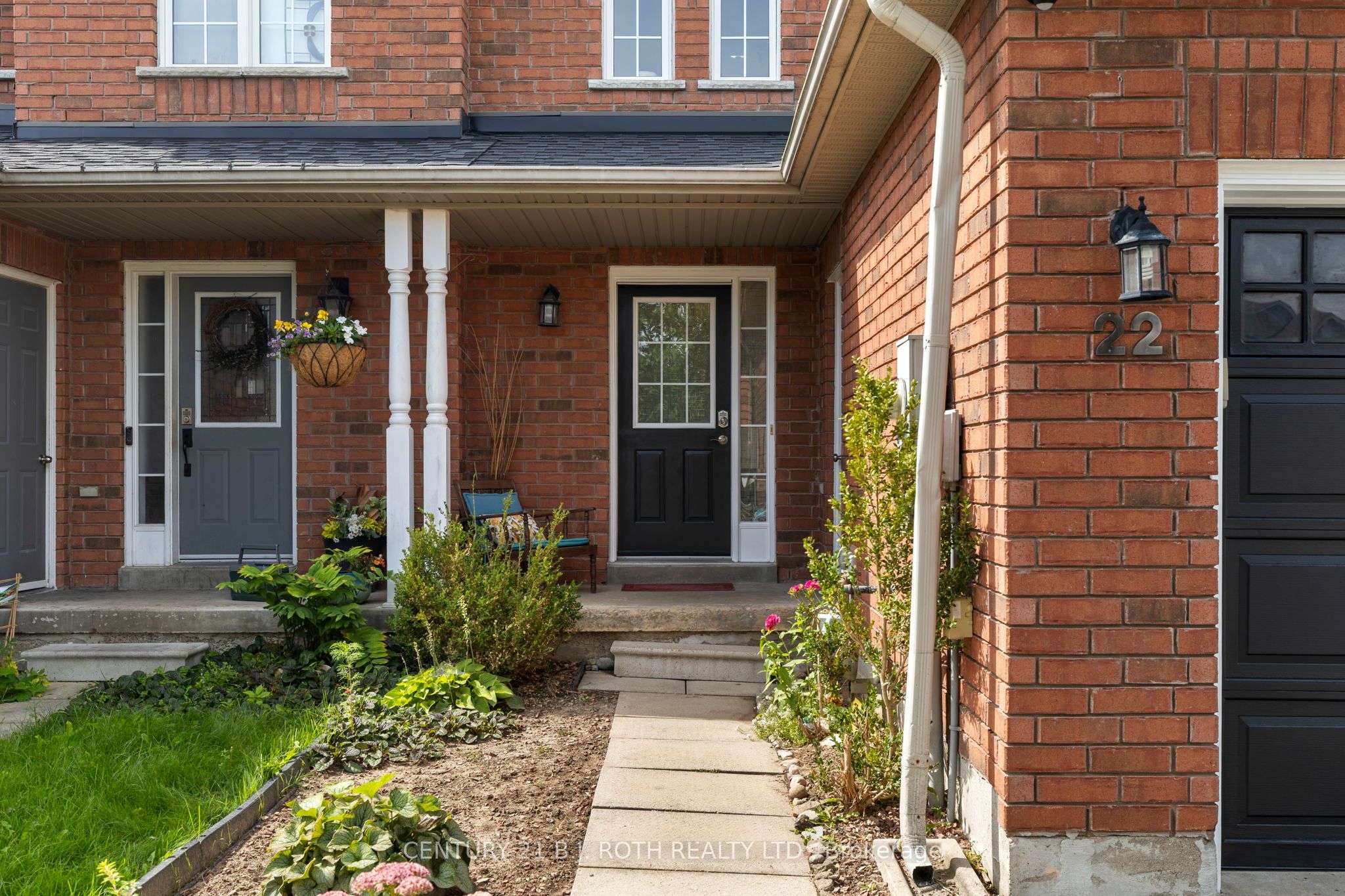 22 Ridwell Street, Barrie, ON L4N 0X2 photo 2