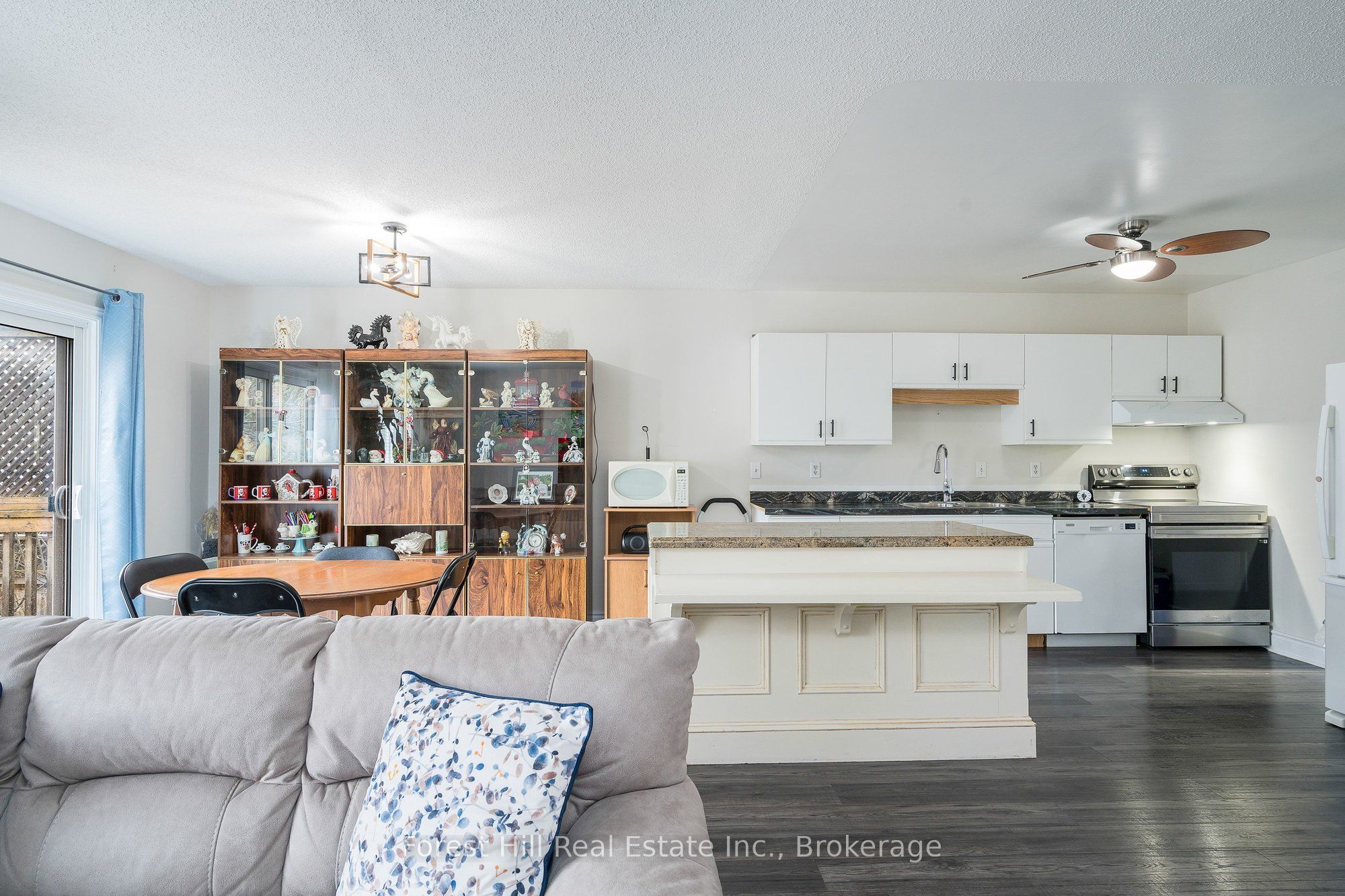 29 Dillon Drive, Collingwood, ON L9Y 4S3 photo 5