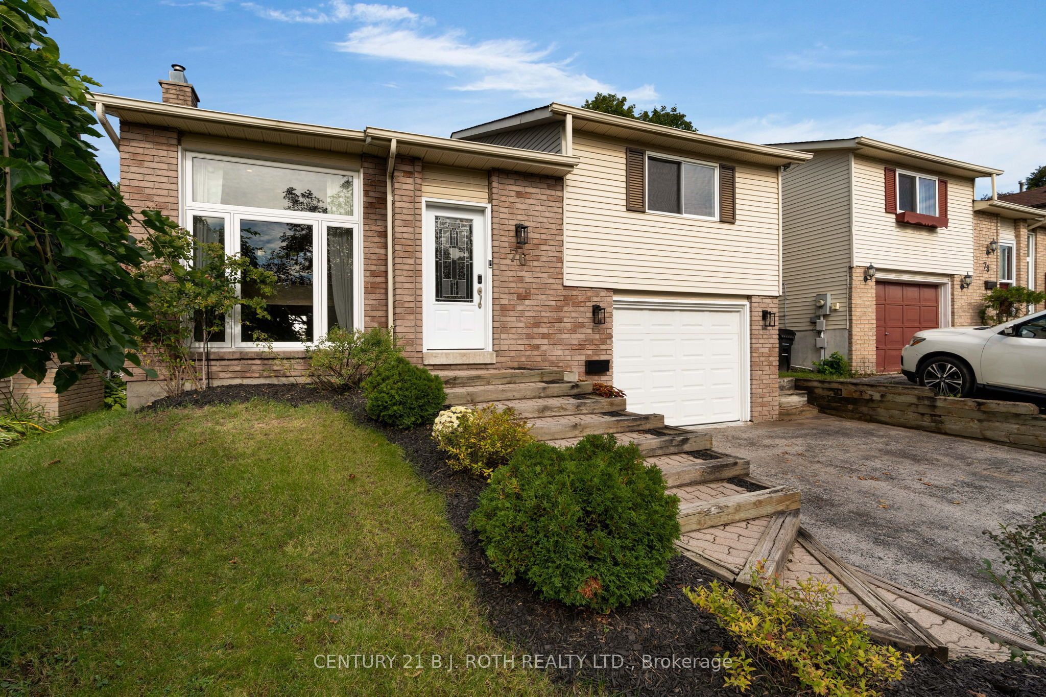 76 Fox Run, Barrie, ON L4M 5A8 photo 2
