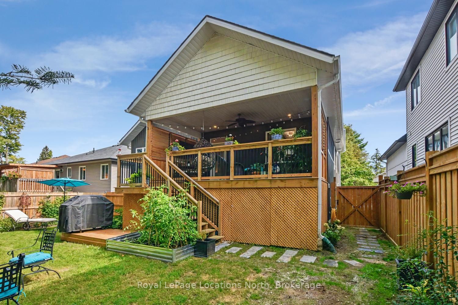 64 49th Street N, Wasaga Beach, ON L9Z 1Y1 photo 3