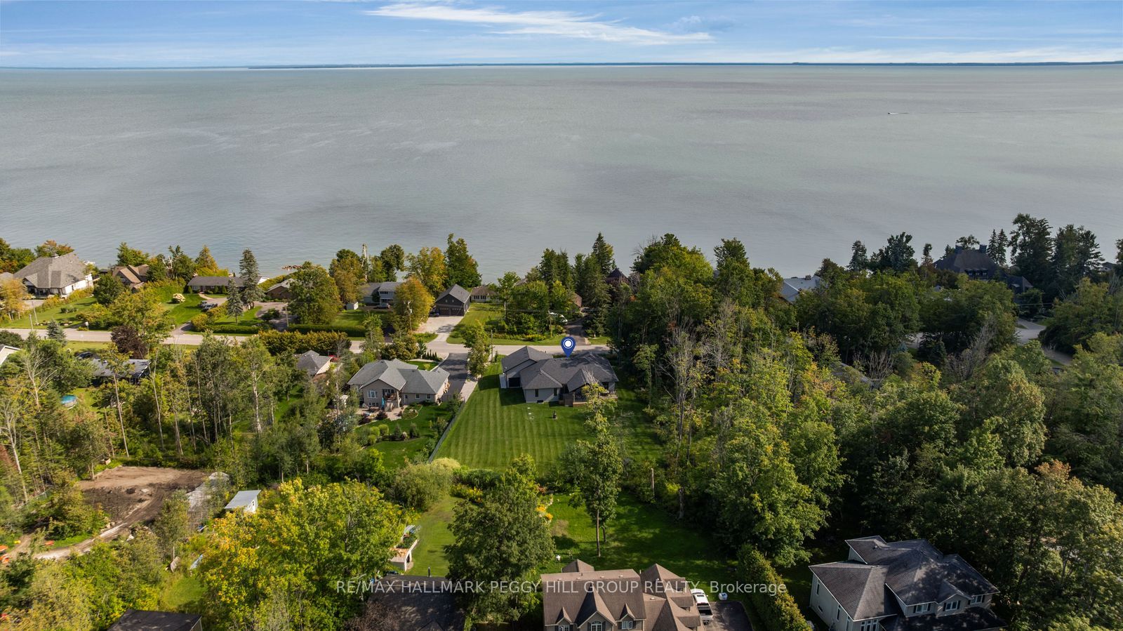 1016 Lakeshore Road E, Oro-Medonte, ON L0L 1T0 photo 2