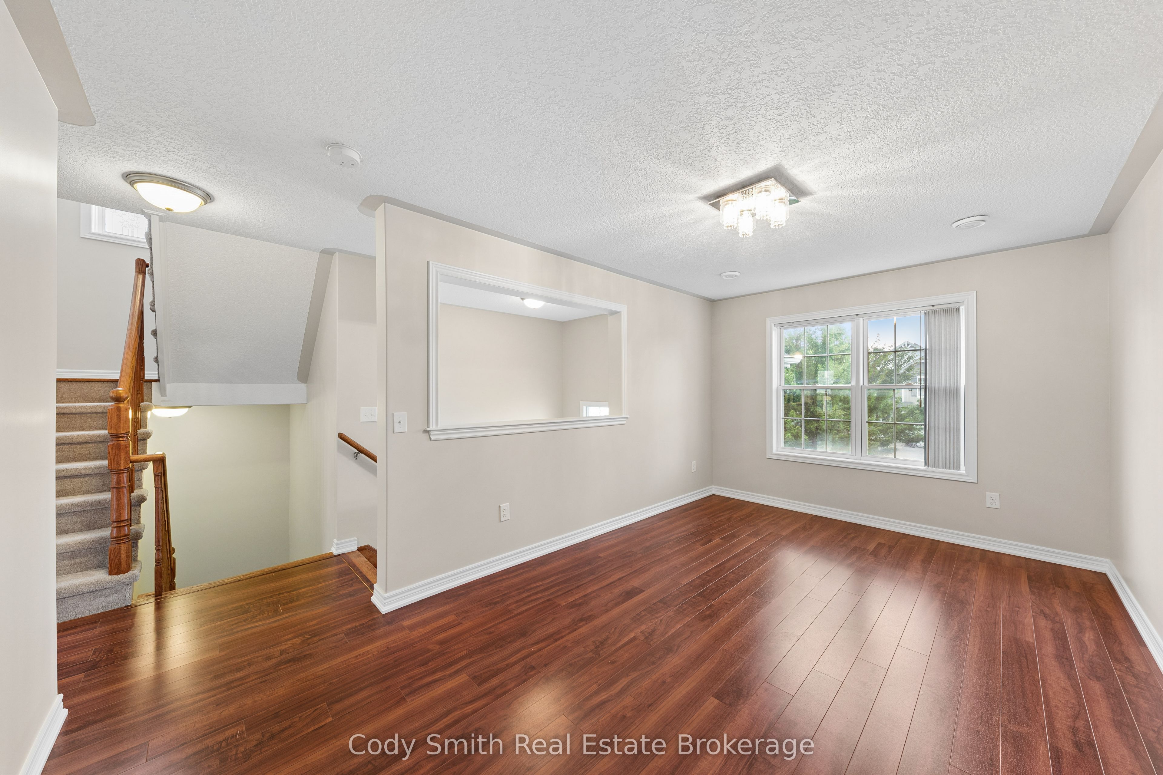 88 Pearl Drive, Orillia, ON L3V 0A6 photo 3