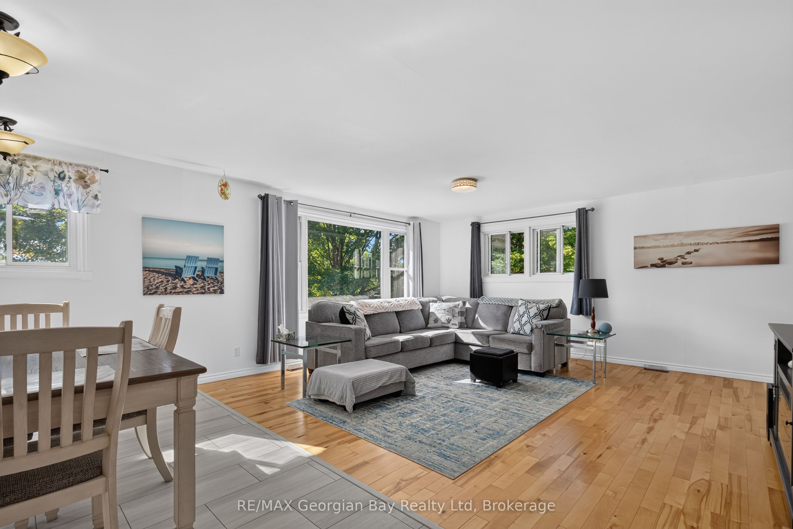 898 Yonge Street, Midland, ON L4R 2E7 photo 5