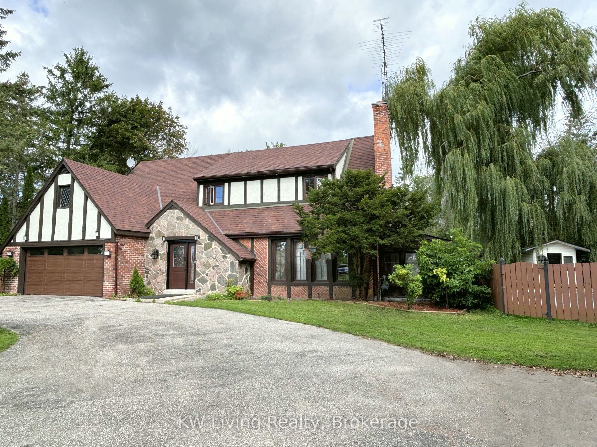 5511 Fawn Bay Road, Ramara, ON L3V 0N2 photo 2