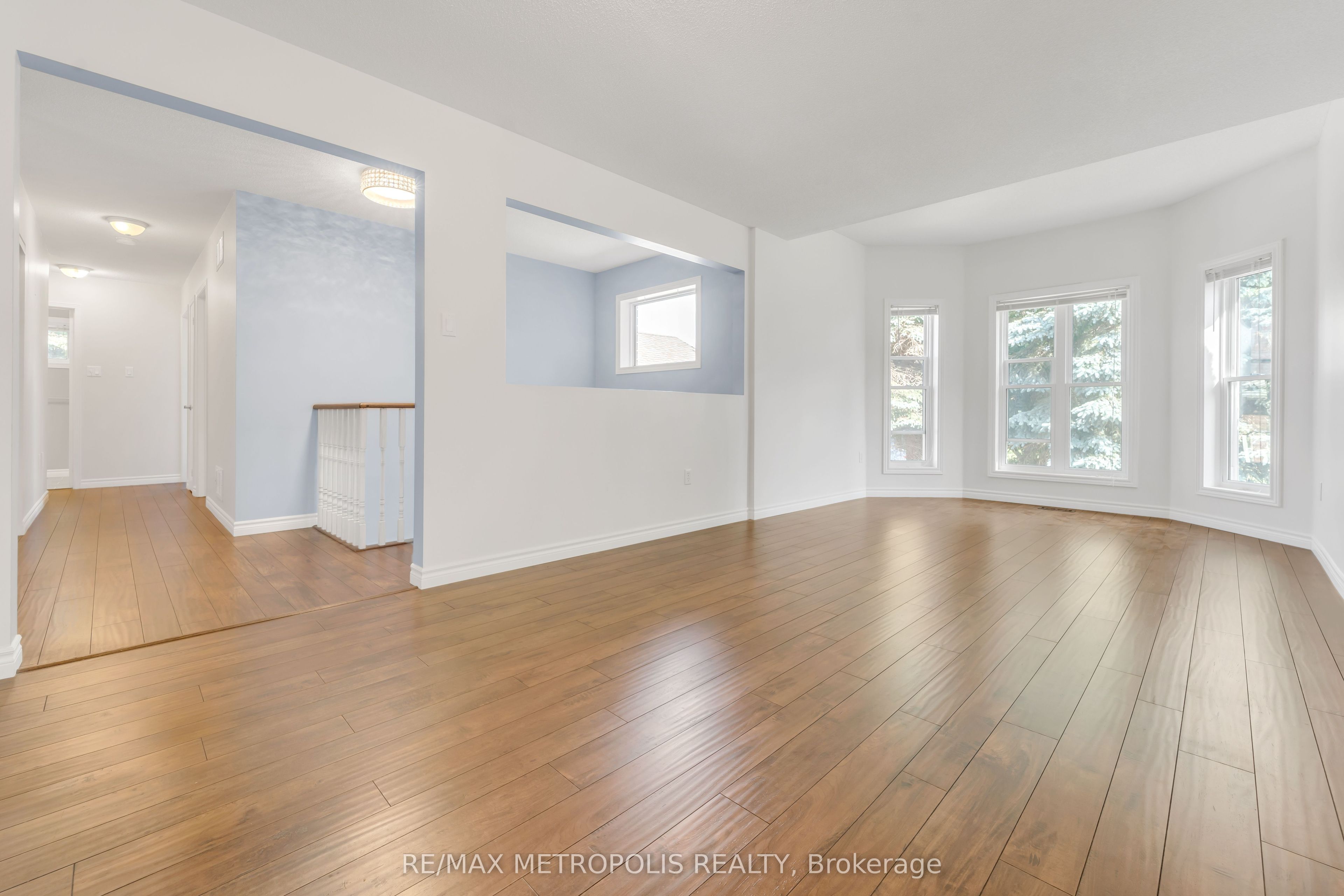 24 Acorn Crescent, Wasaga Beach, ON L9Z 1L6 photo 3