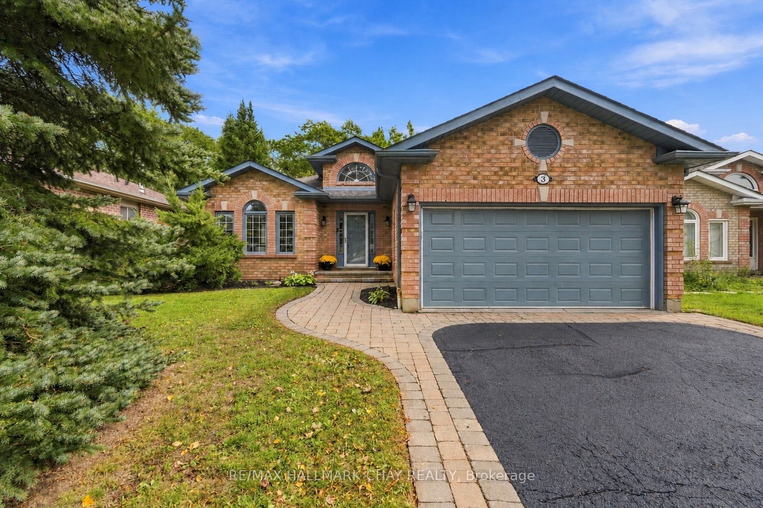 3 Maw Court, Barrie, ON L4N 7X7