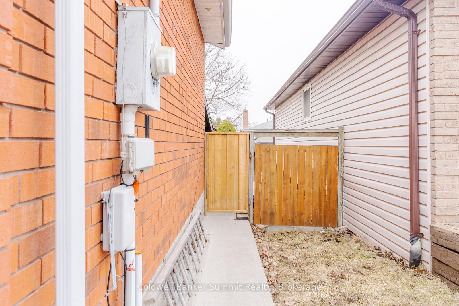 359 Leacock Drive, Barrie, ON L4N 5S6 photo 2