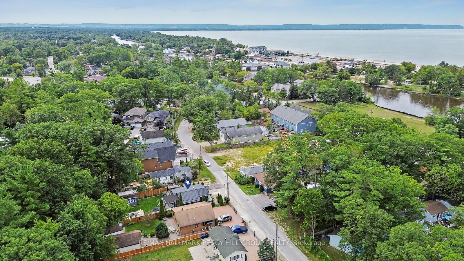 41 Laidlaw Street, Wasaga Beach, ON L9Z 2L2 photo 3