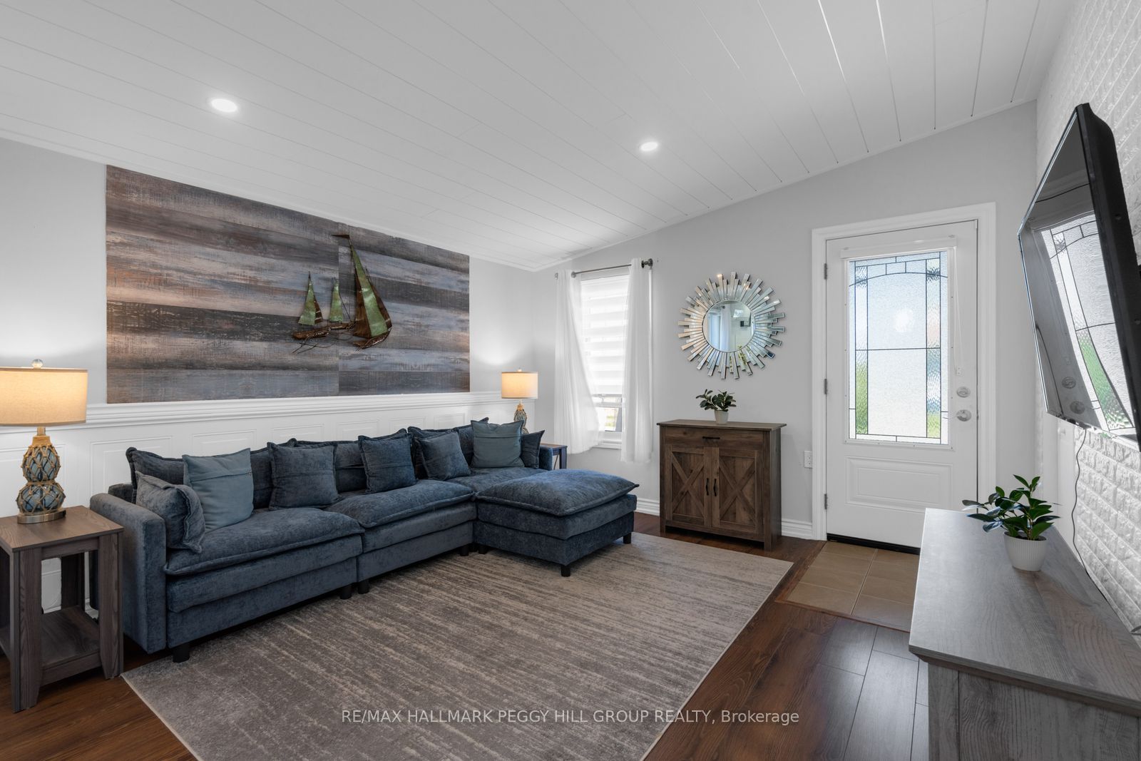 41 Laidlaw Street, Wasaga Beach, ON L9Z 2L2 photo 5