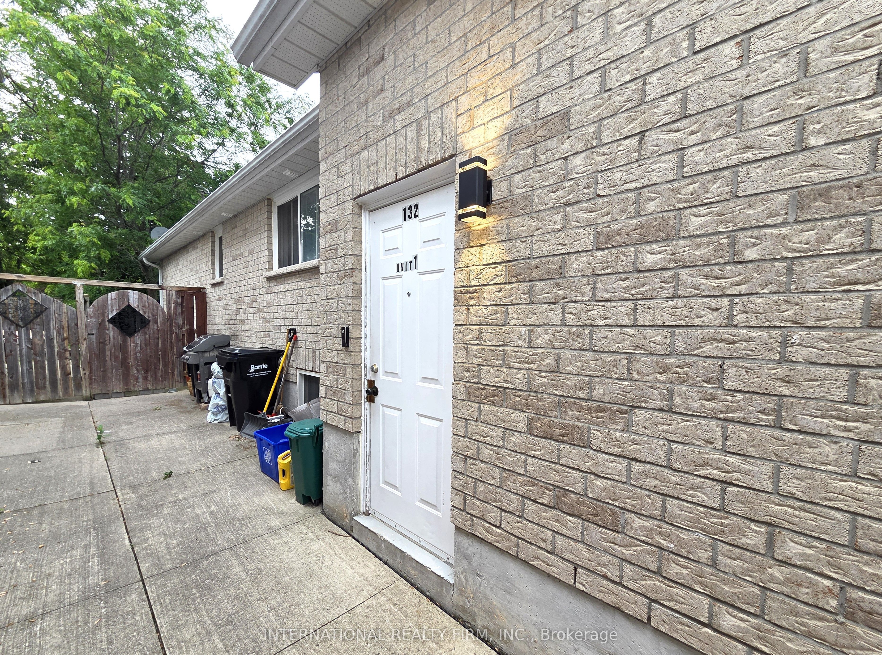 132 Esther Drive, Barrie, ON L4N 0V5 photo 4