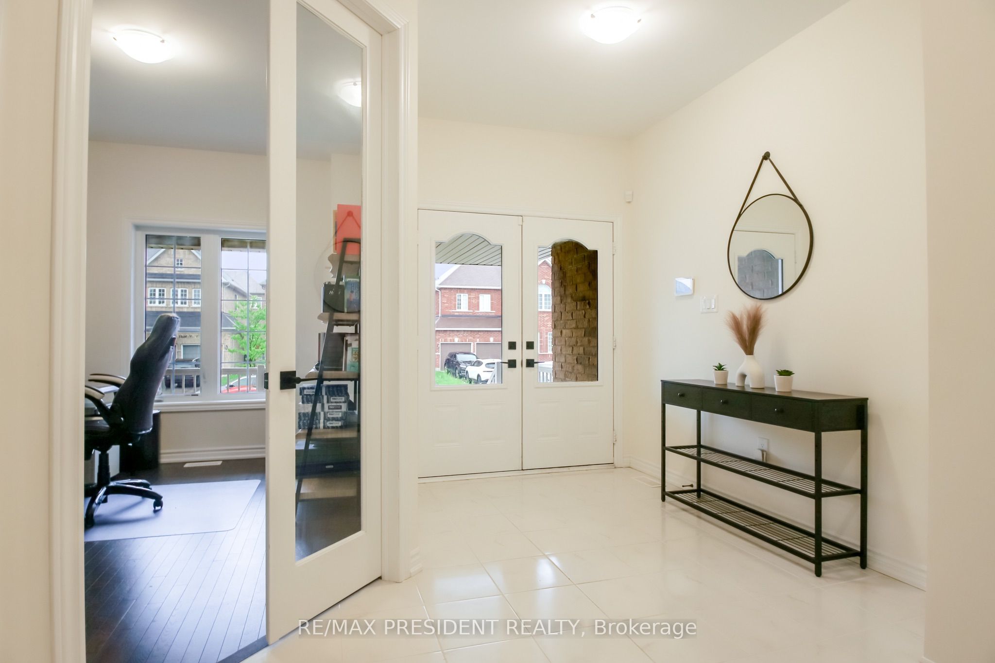 4 Cypress Point Street, Barrie, ON L4N 6J9 photo 5