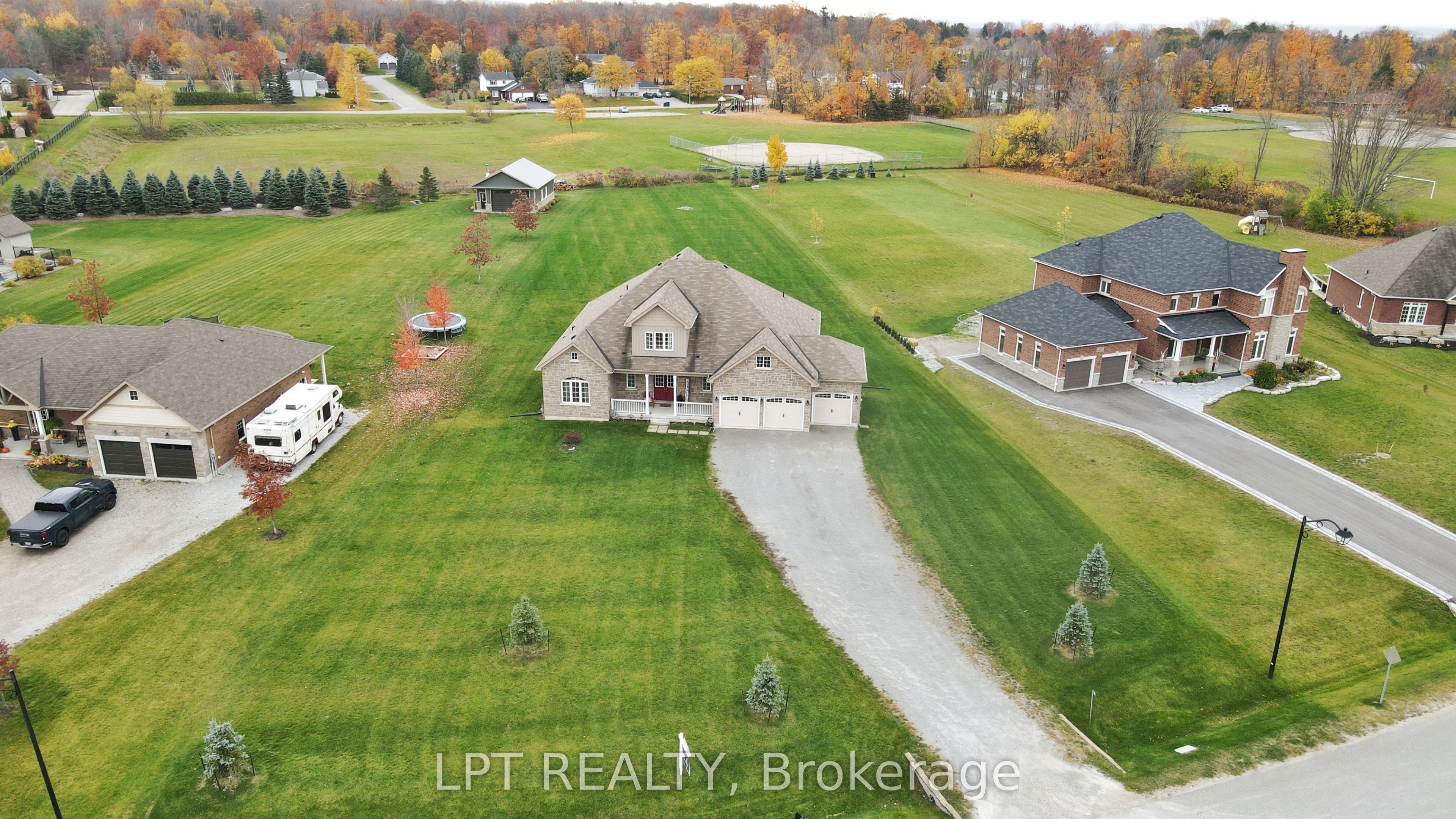 12 Plowright Road, Springwater, ON L9X 0A3 photo 2