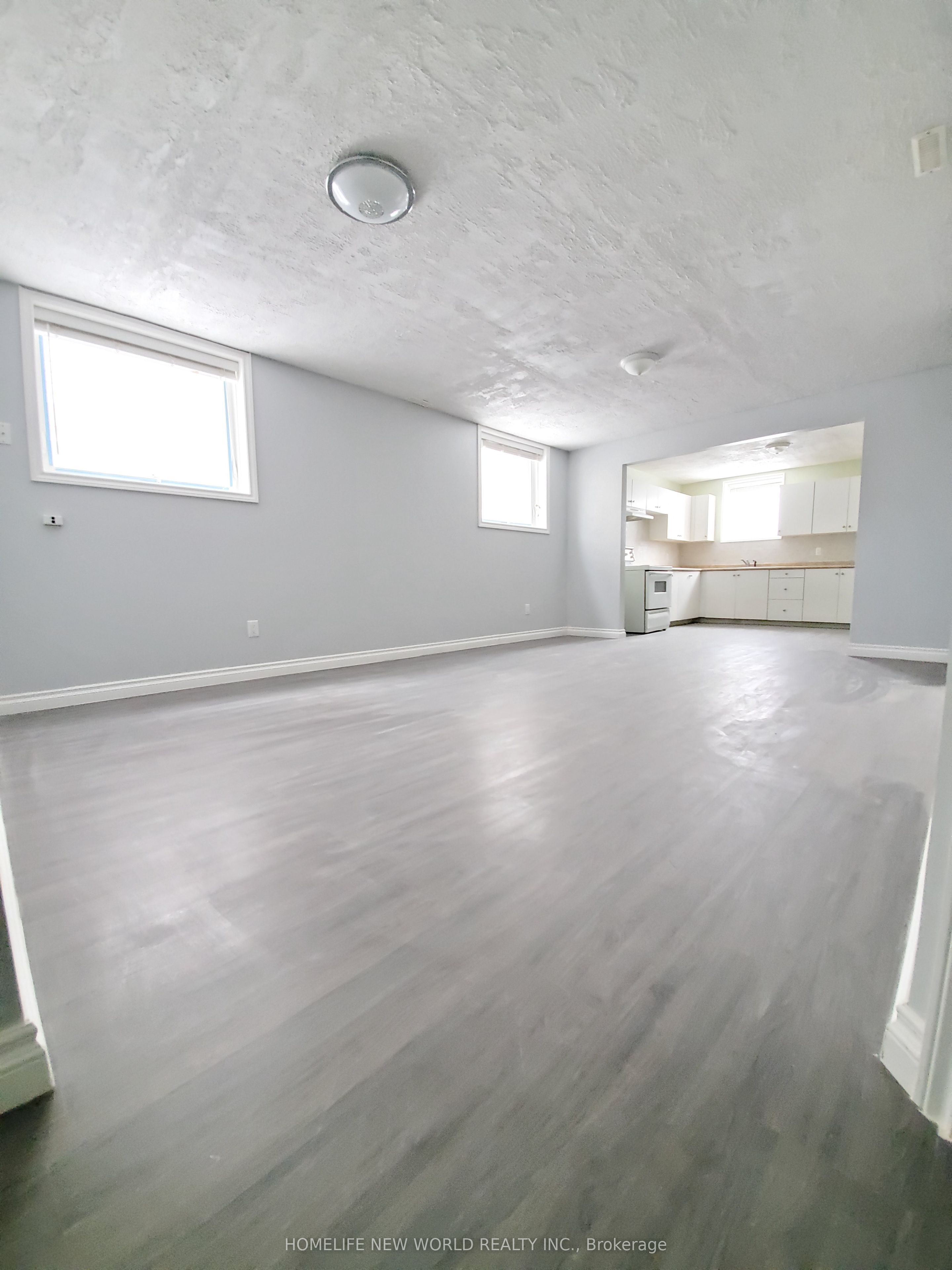 378 Georgian Drive BSMT, Barrie, ON L4M 7B6 photo 3