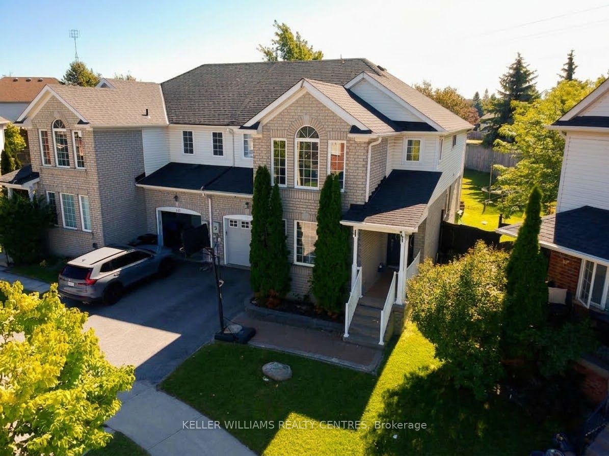 111 Bentley Crescent, Barrie, ON L4N 0Z1 photo 2