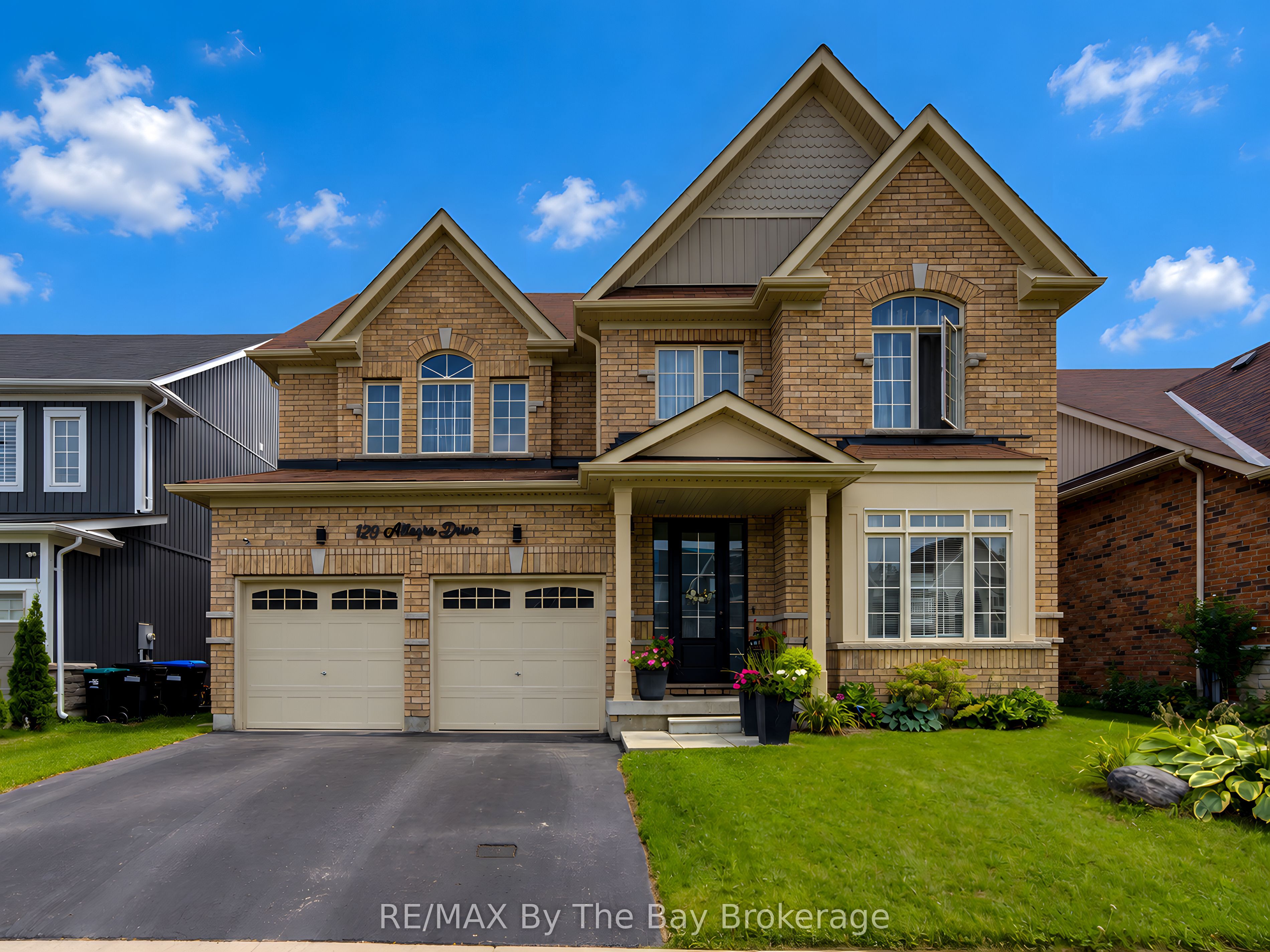 120 Allegra Drive, Wasaga Beach, ON L9Z 1P6 photo 2