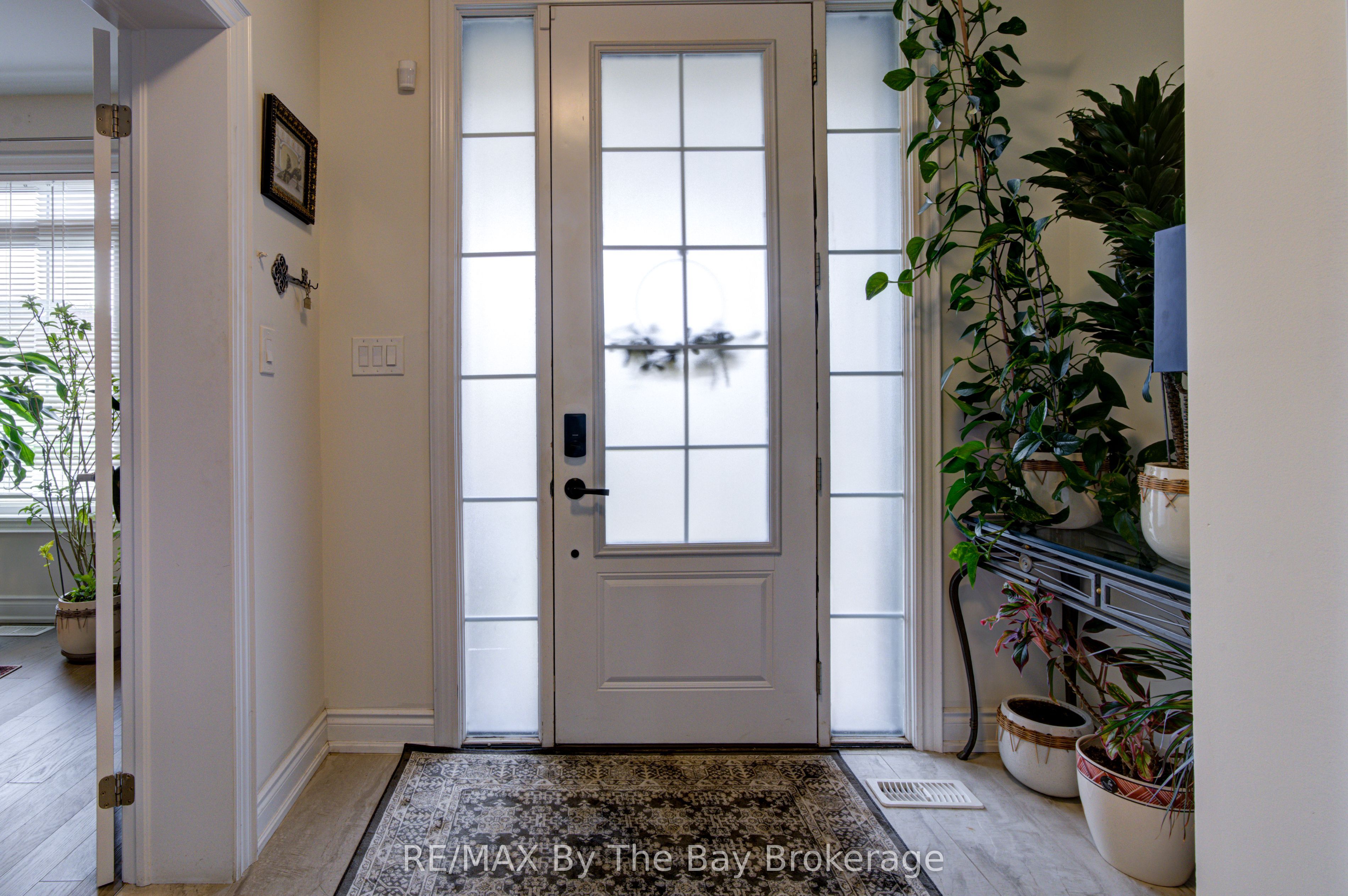 120 Allegra Drive, Wasaga Beach, ON L9Z 1P6 photo 4