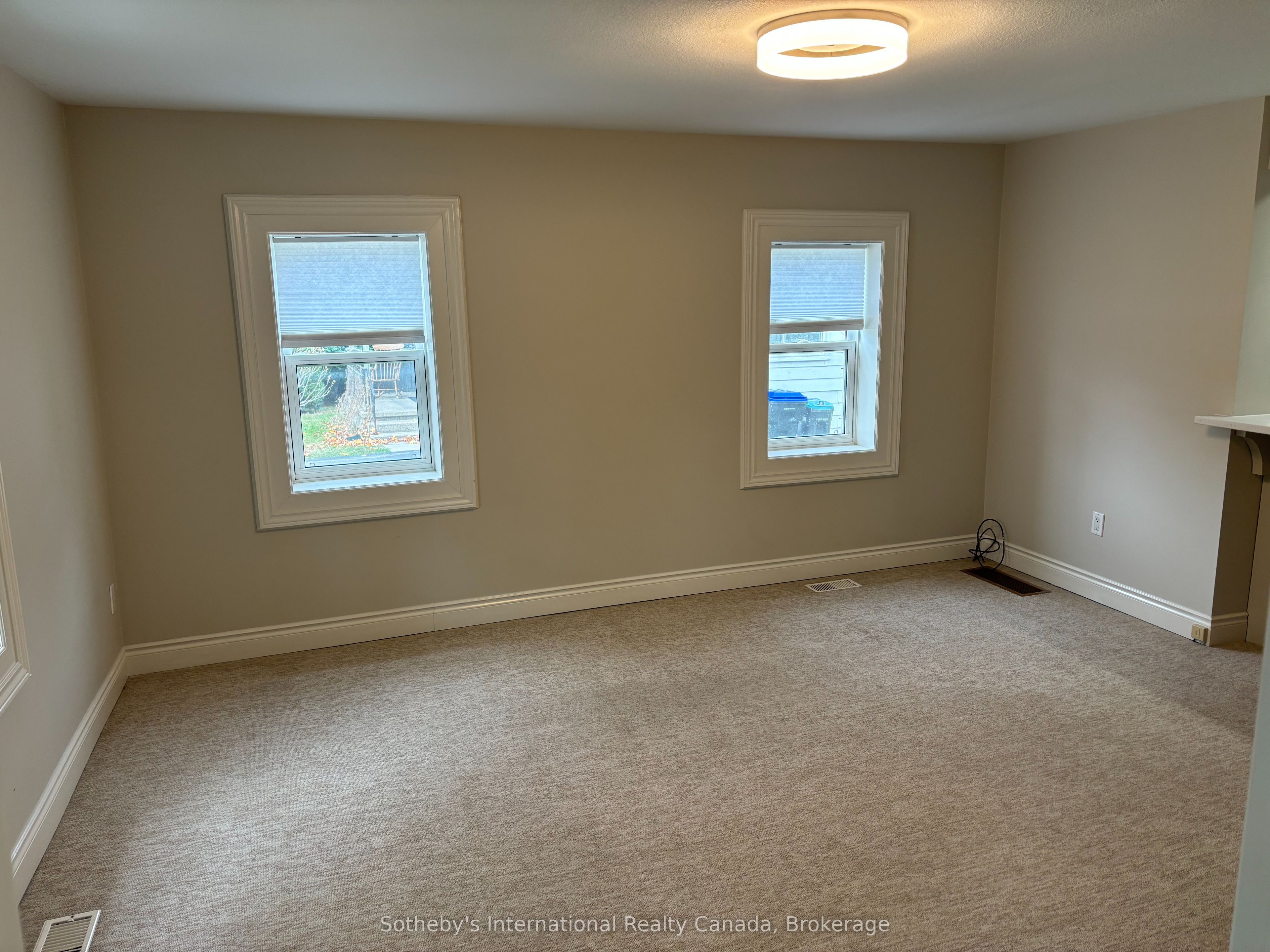 303 OAK Street, Collingwood, ON L9Y 2Y2 photo 5
