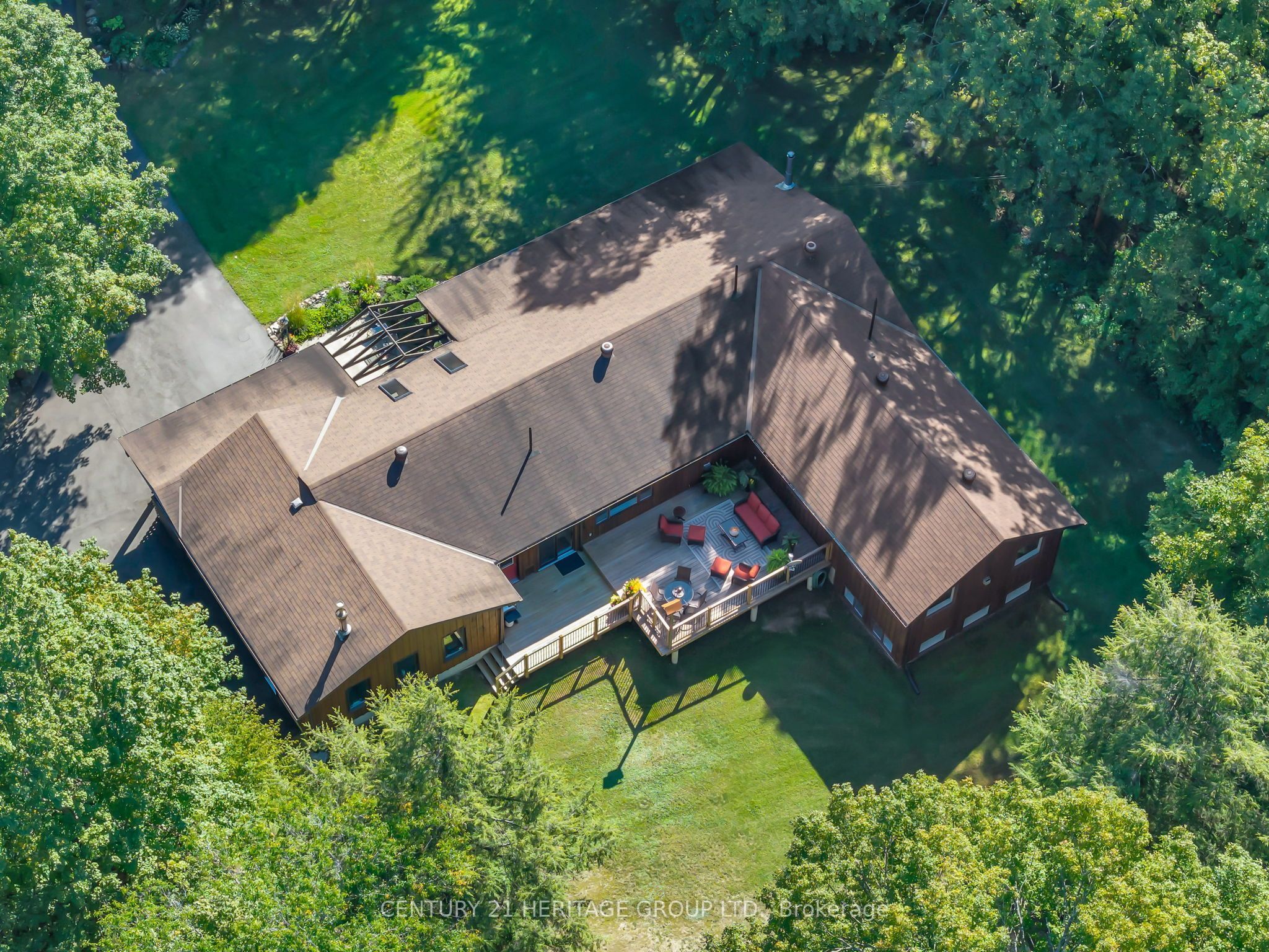 116 Mill Pond Side Road, Oro-Medonte, ON L0K 1E0 photo 2