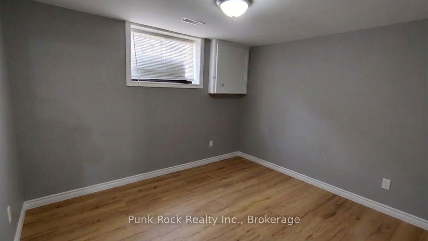 26 Cundles Road E 2 (BSMT), Barrie, ON L4M 2Z5 photo 4