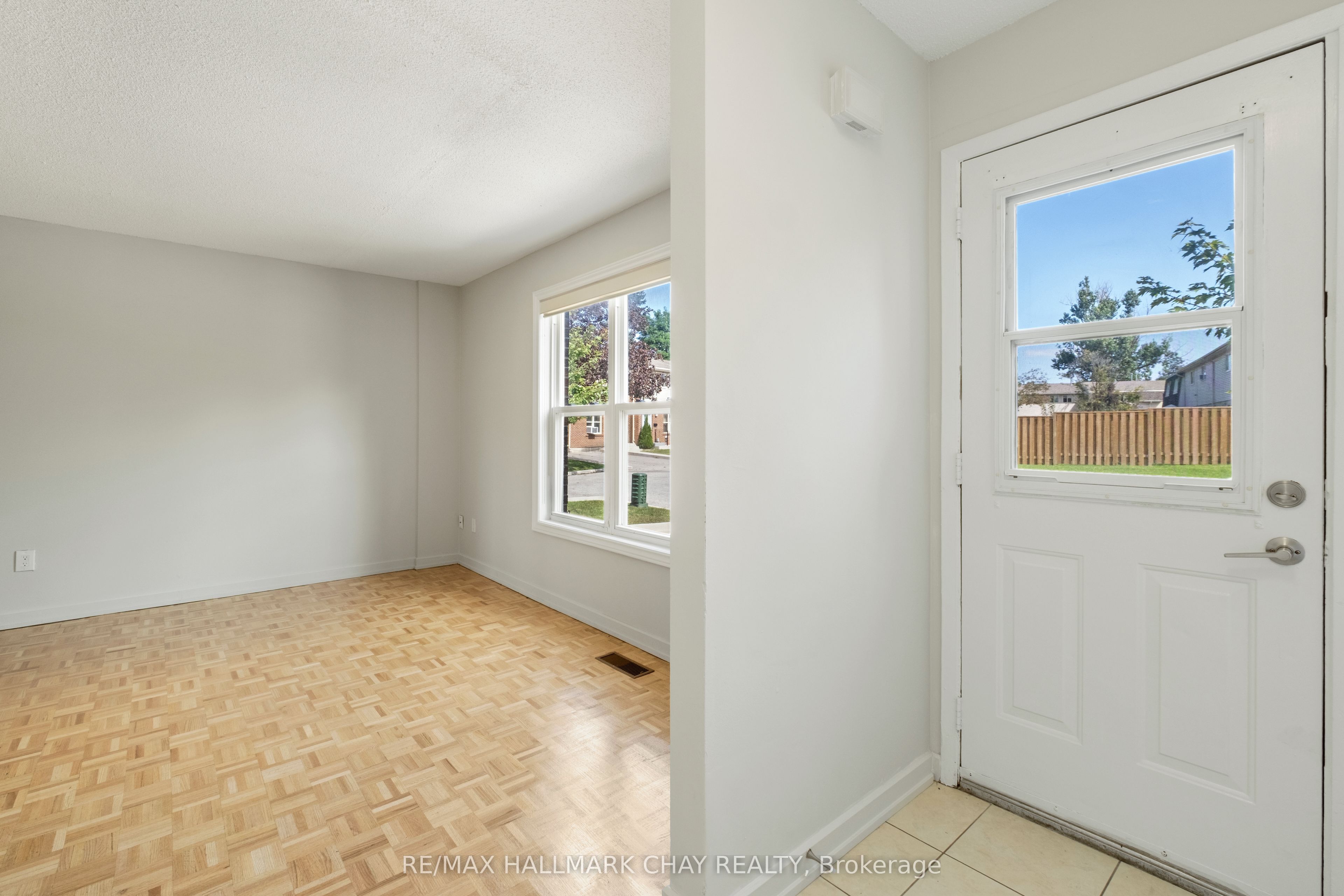 177 Bayview Drive 97, Barrie, ON L4N 4Y6 photo 5