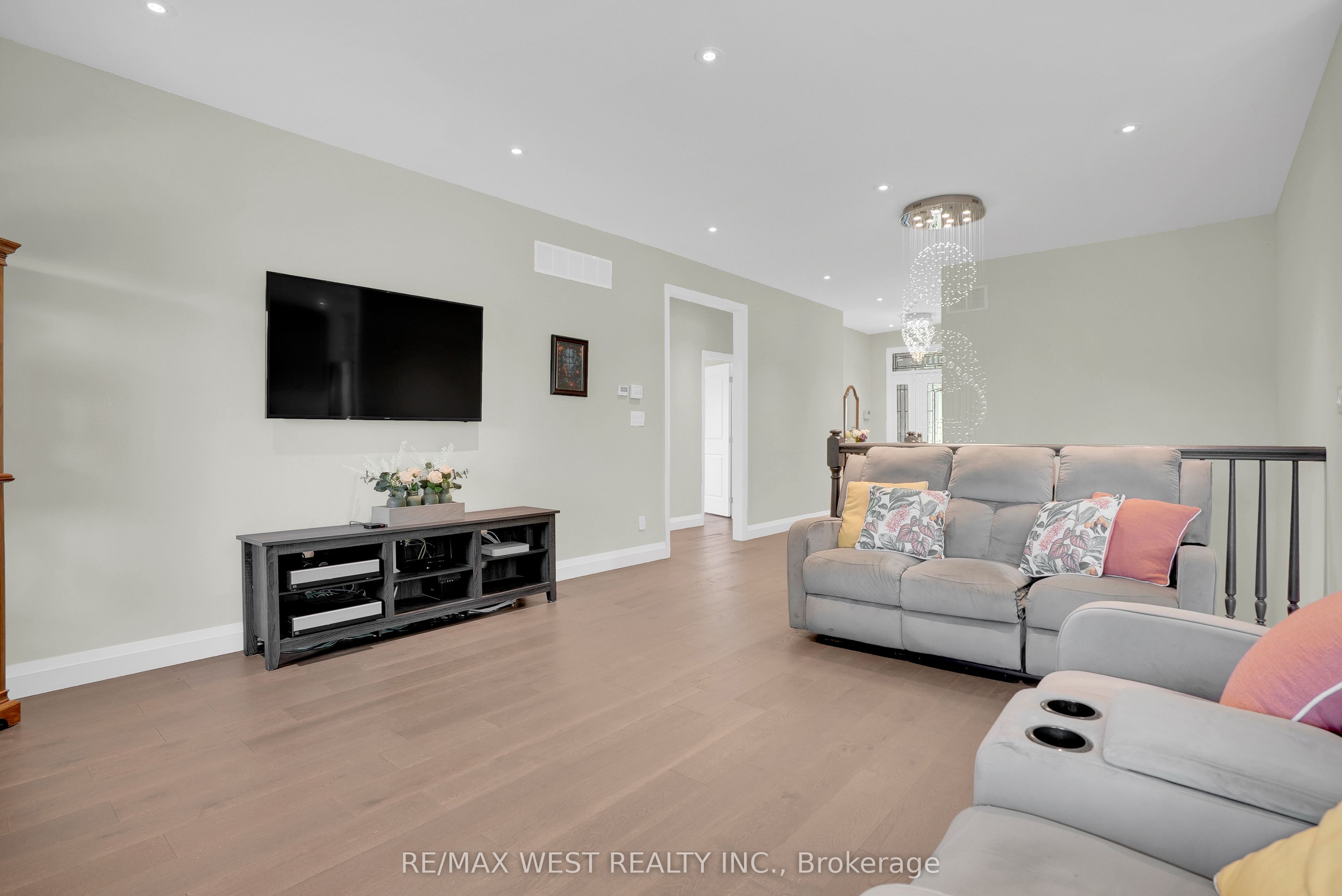 4098 Concession 12 Sunnidale Road, Clearview, ON L0M 1S0 photo 4