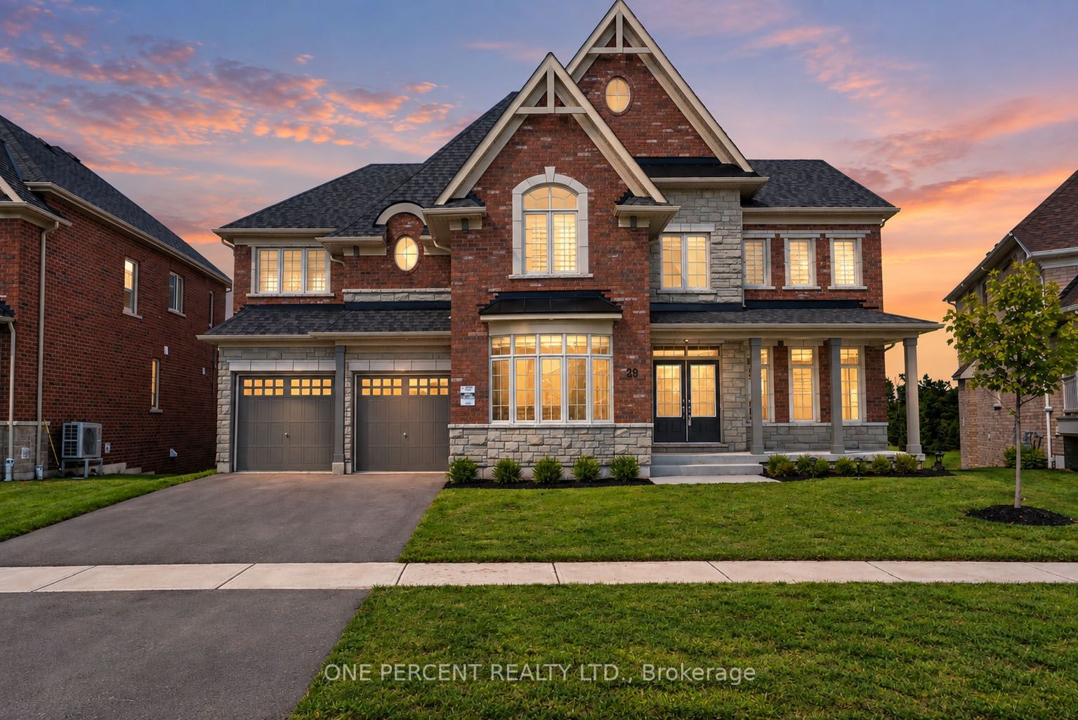 29 SANFORD Circle, Springwater, ON L9X 2A8 photo 2