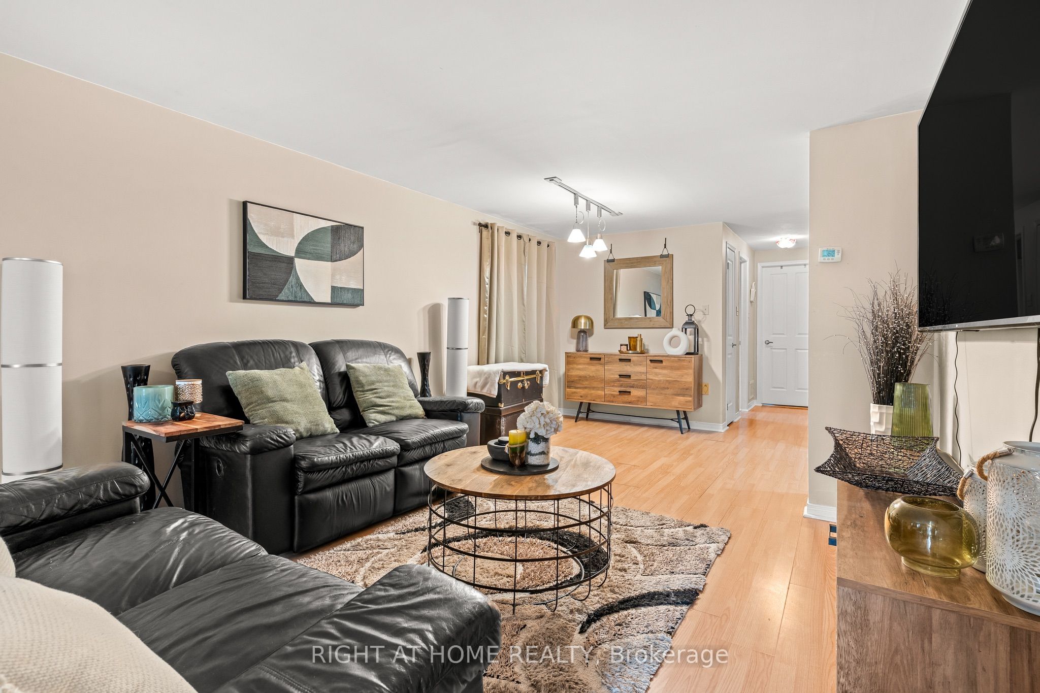 44 Ferguson Drive, Barrie, ON L4N 7B5 photo 4