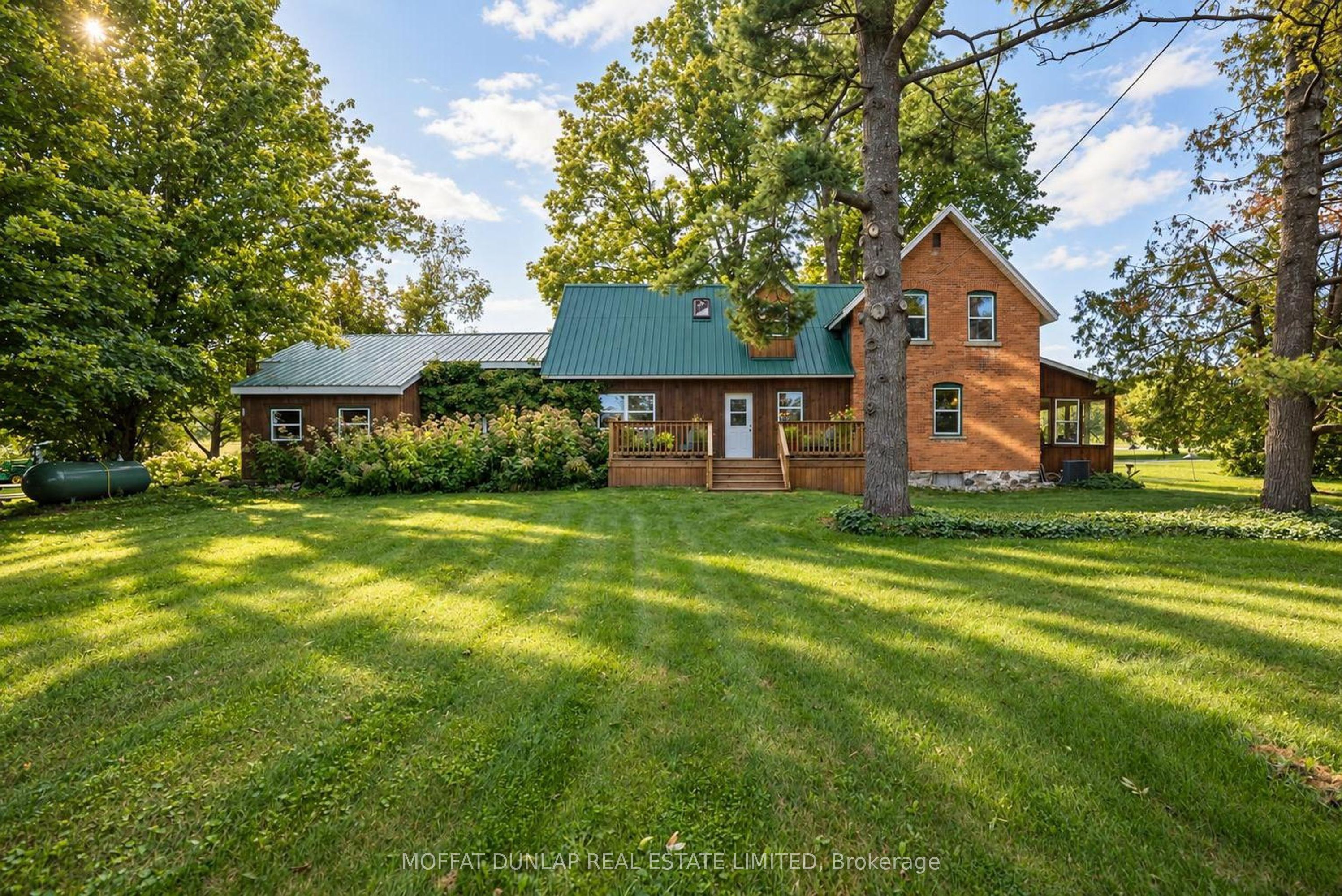 10195 Highway 12, Oro-Medonte, ON L0K 1E0 photo 3