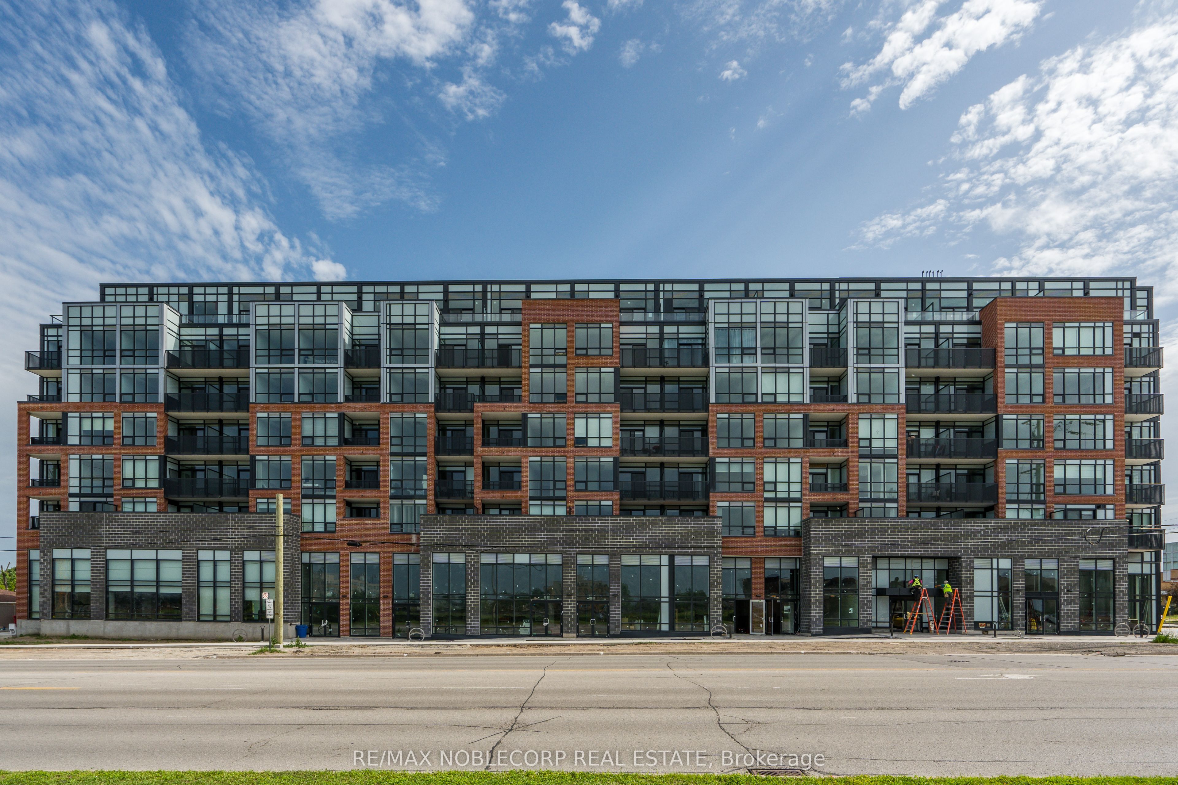 681 Yonge Street 626, Barrie, ON L9K 0J1 photo 3