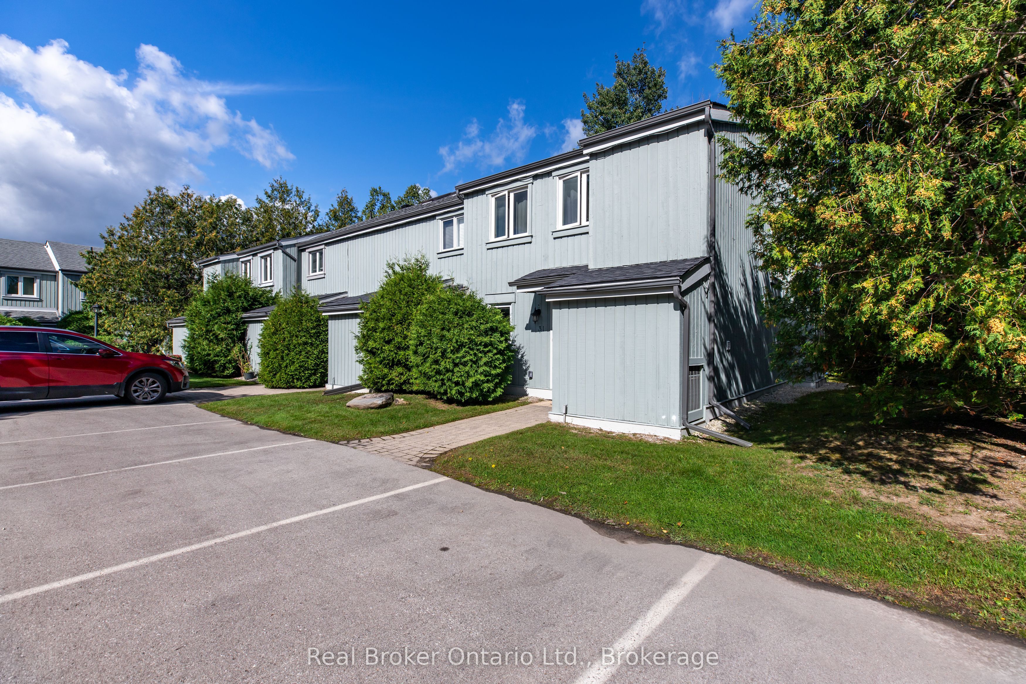 127 Fairway Crescent 31, Collingwood, ON L9Y 5B4 photo 3