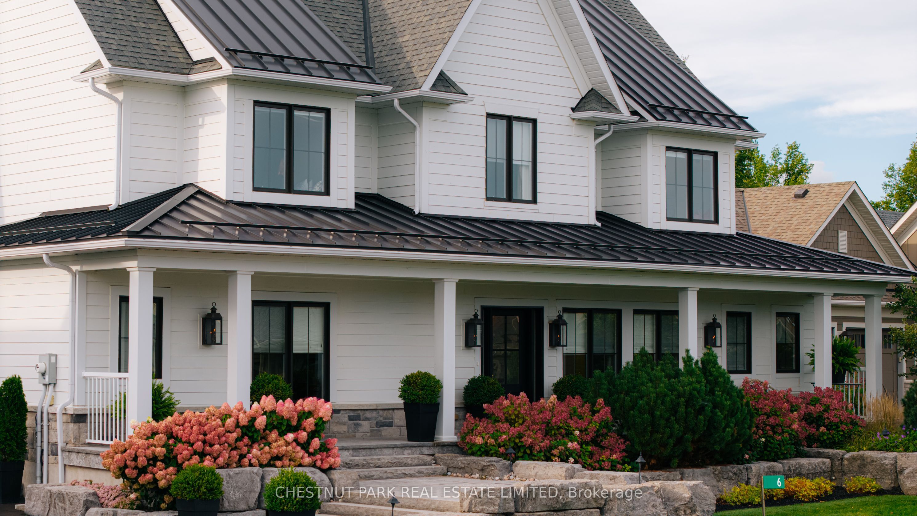 6 Georgian Grande Drive, Oro-Medonte, ON L0K 1E0 photo 2