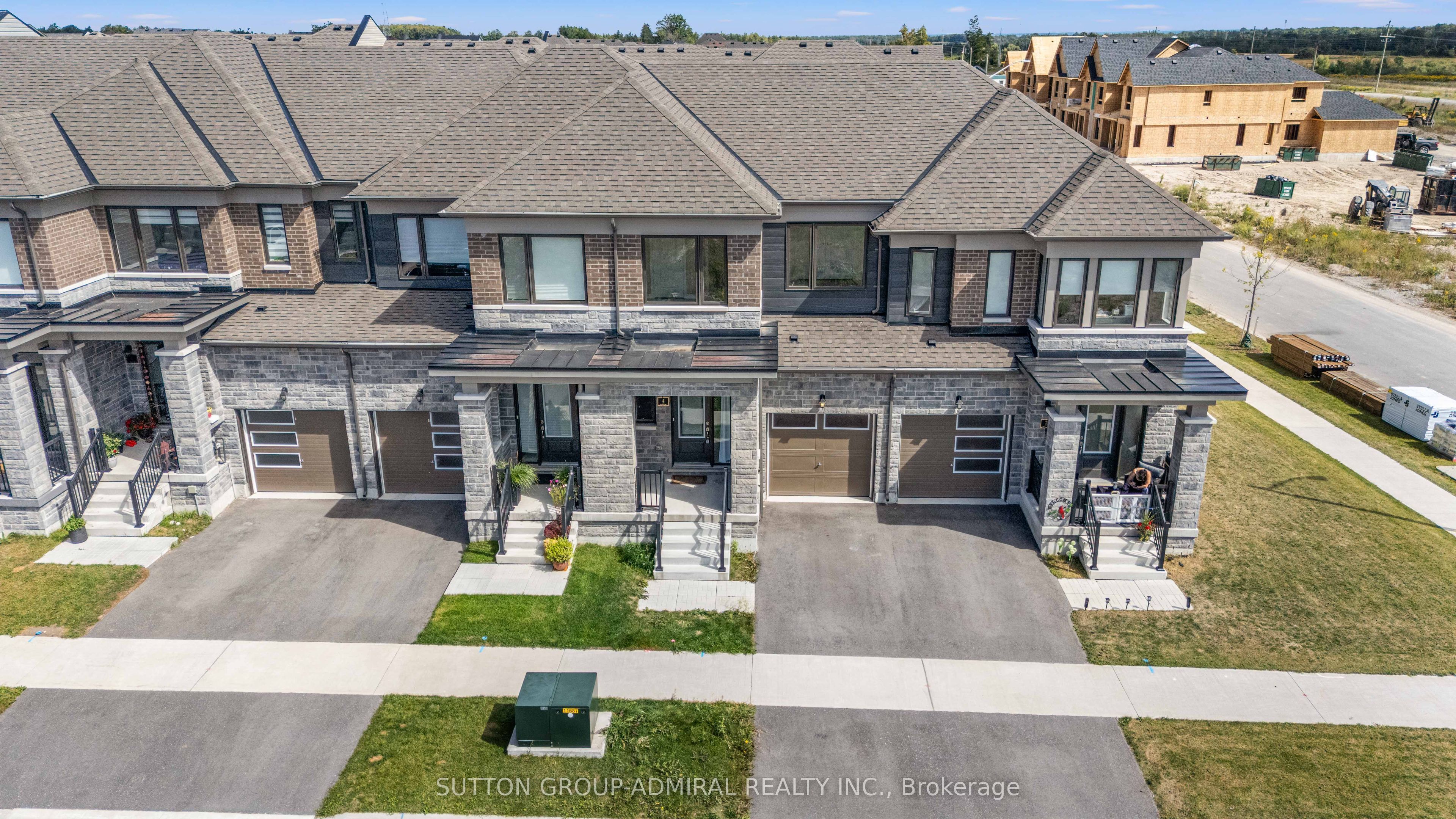 4 Rochester Drive, Barrie, ON L9J 0W1 photo 2