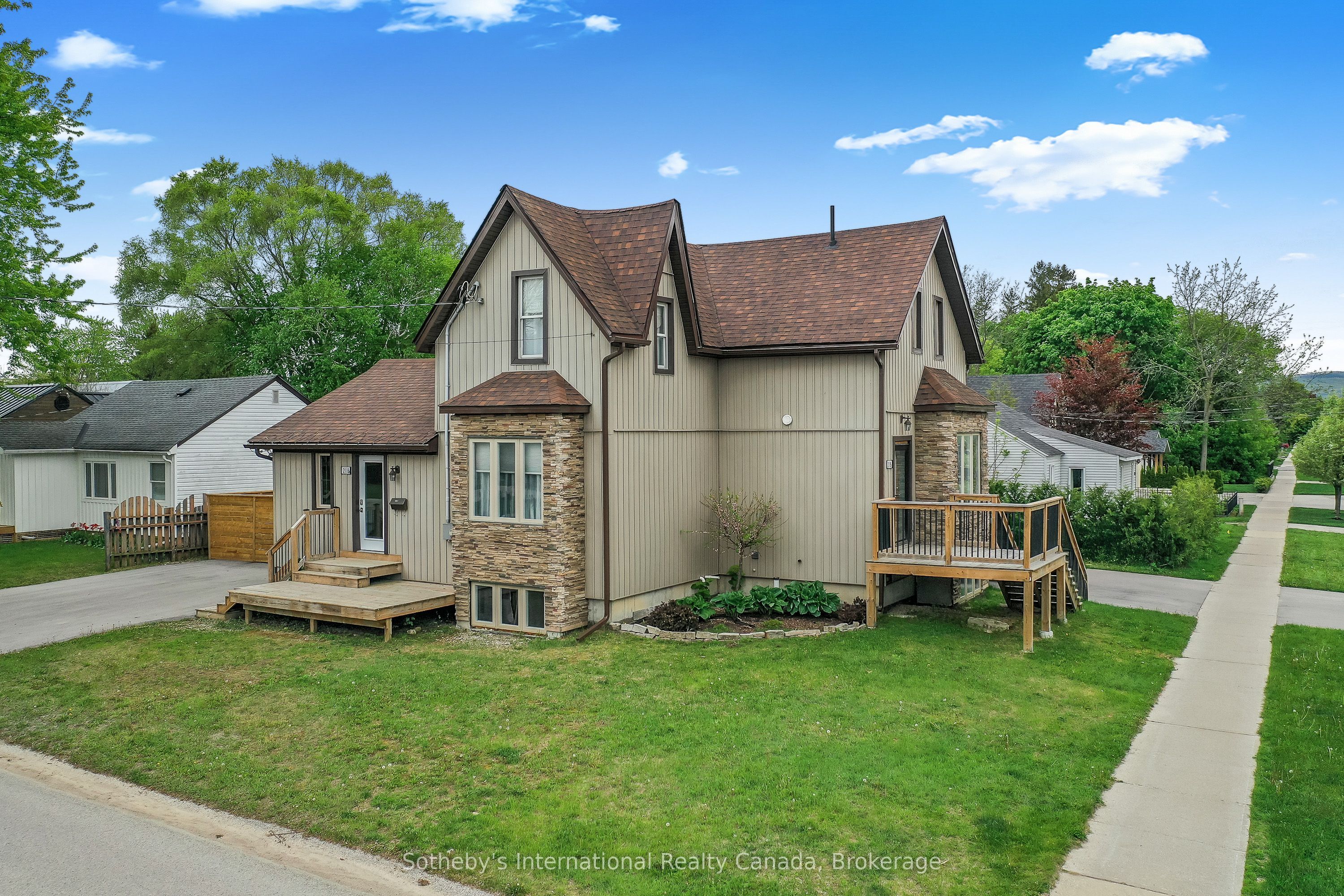218 Fifth Street Unit 2, Collingwood, ON L9Y 1X6