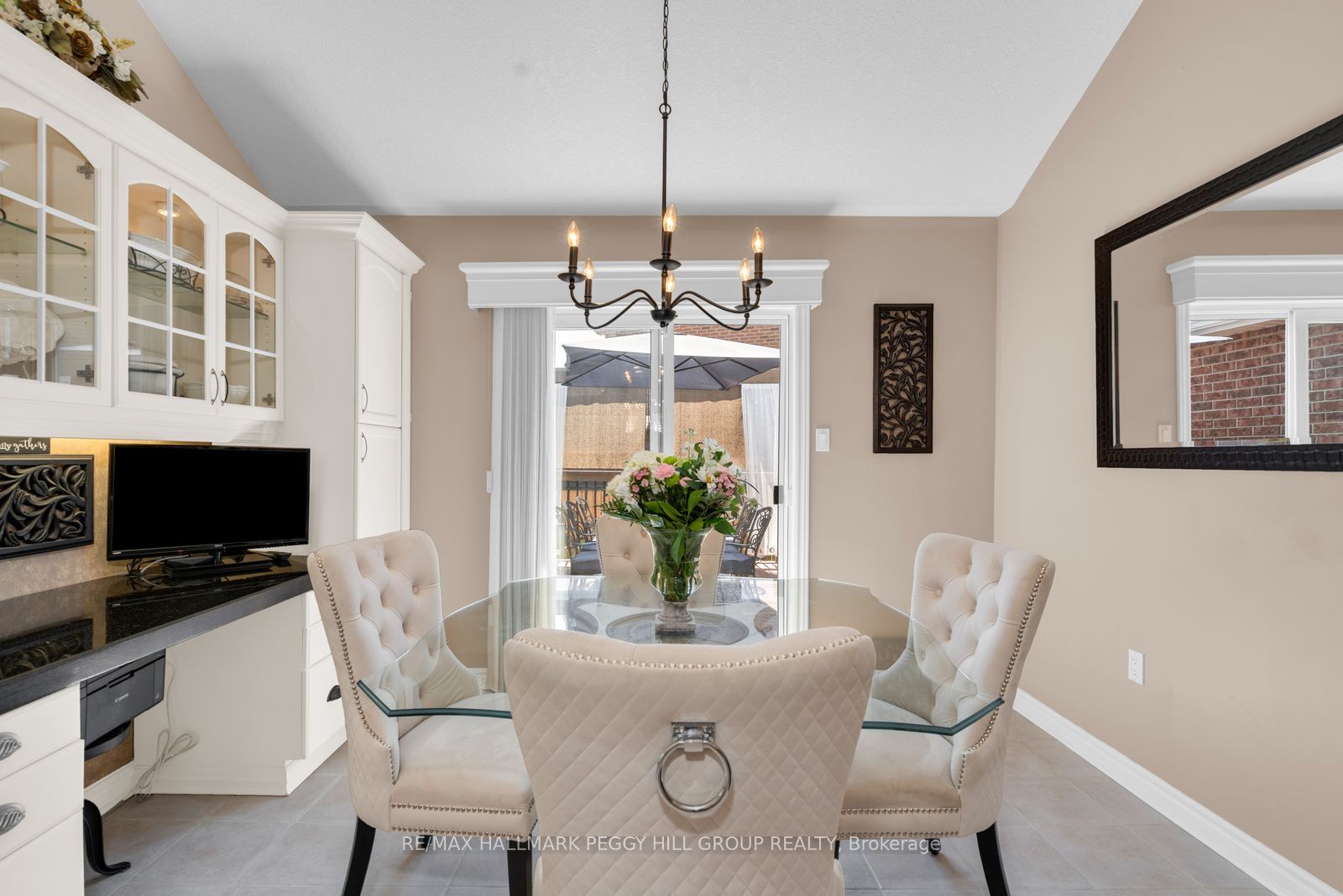 52 Summerset Drive, Barrie, ON L4N 9L7 photo 4