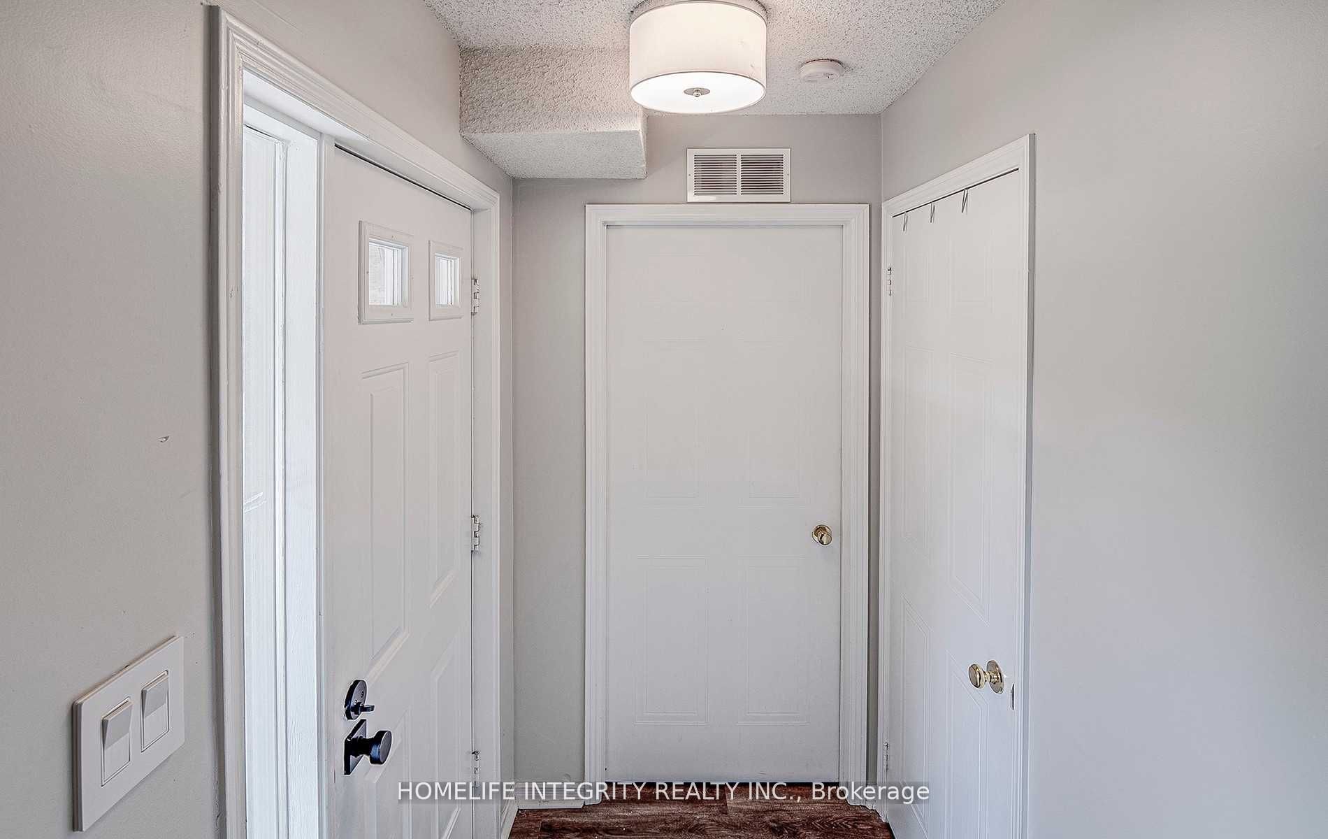 119 D'ambrosio Drive 27, Barrie, ON L4N 7R7 photo 4