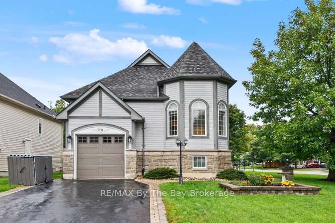 90 Meadowlark Boulevard, Wasaga Beach, ON L9Z 0B5 photo 3
