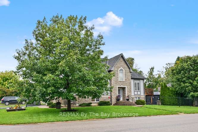 90 Meadowlark Boulevard, Wasaga Beach, ON L9Z 0B5 photo 4