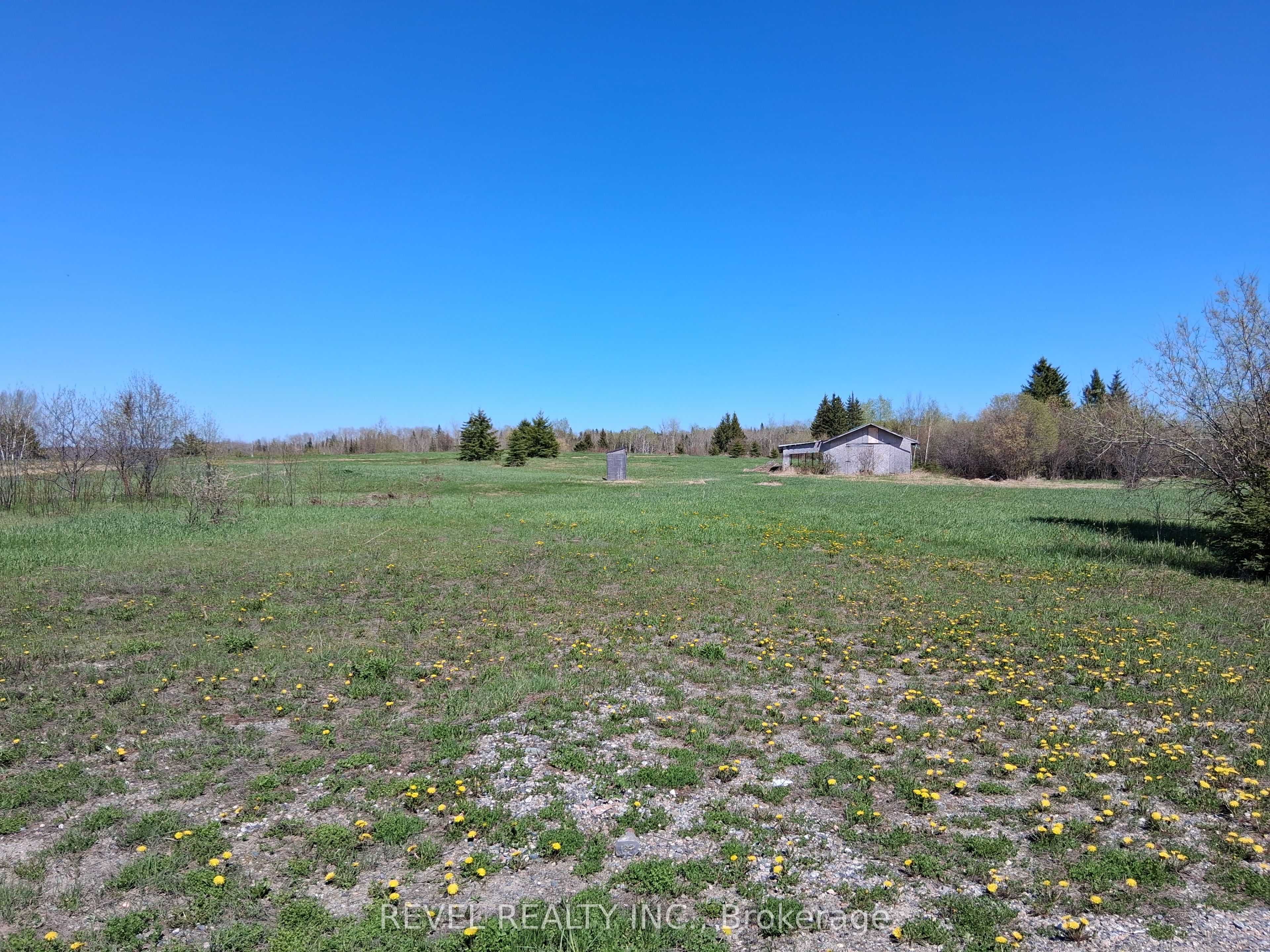 4802 Municipal Road, Iroquois Falls, ON P0N 1A0 photo 5