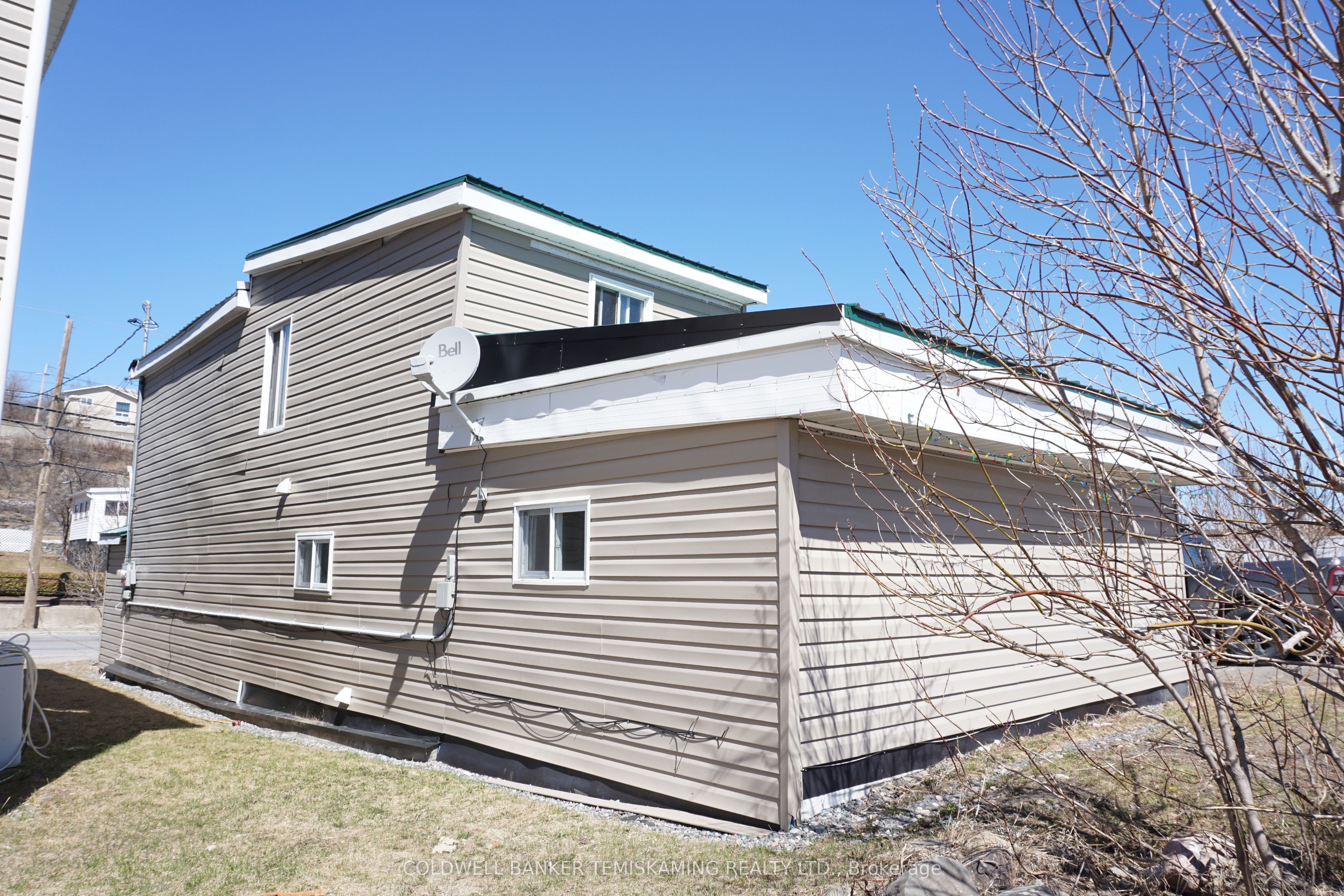 189 LANG Street, Cobalt, ON P0J 1C0 photo 2