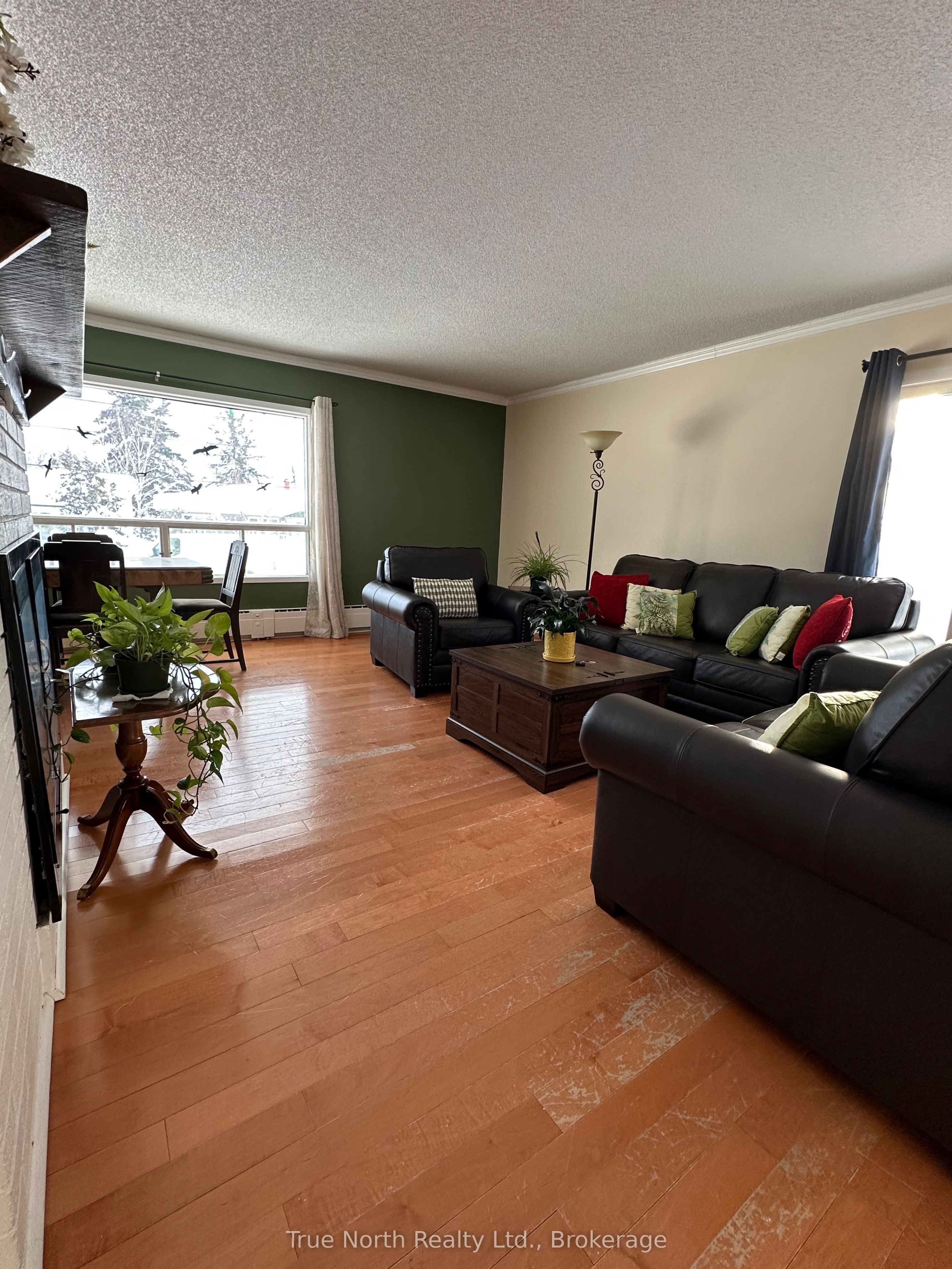 1 Superior Street, Kapuskasing, ON P5N 2C3 photo 5