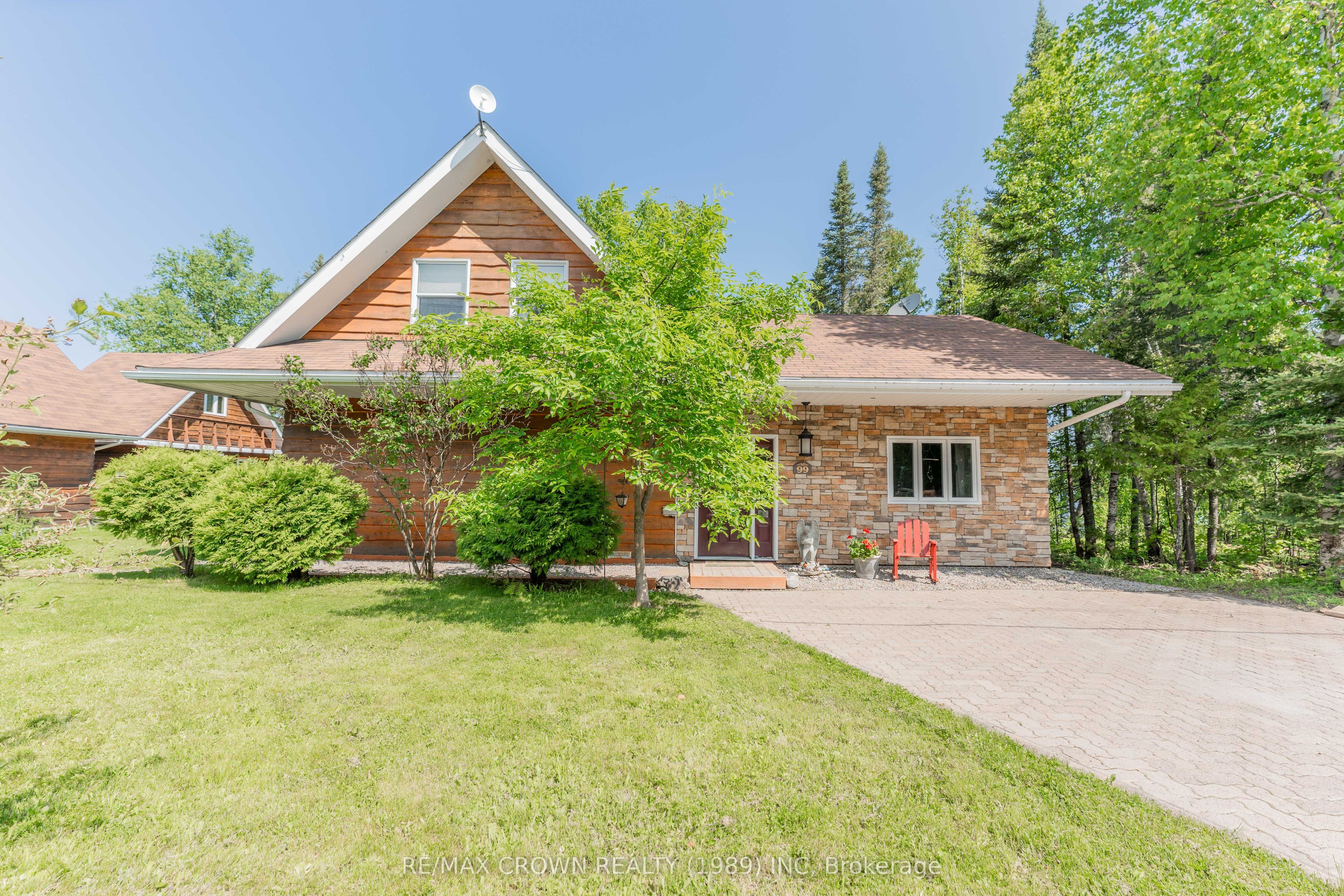 99 Lefebvre Peninsula Road Moonbeam, Kapuskasing, ON P0L 1V0 photo 3
