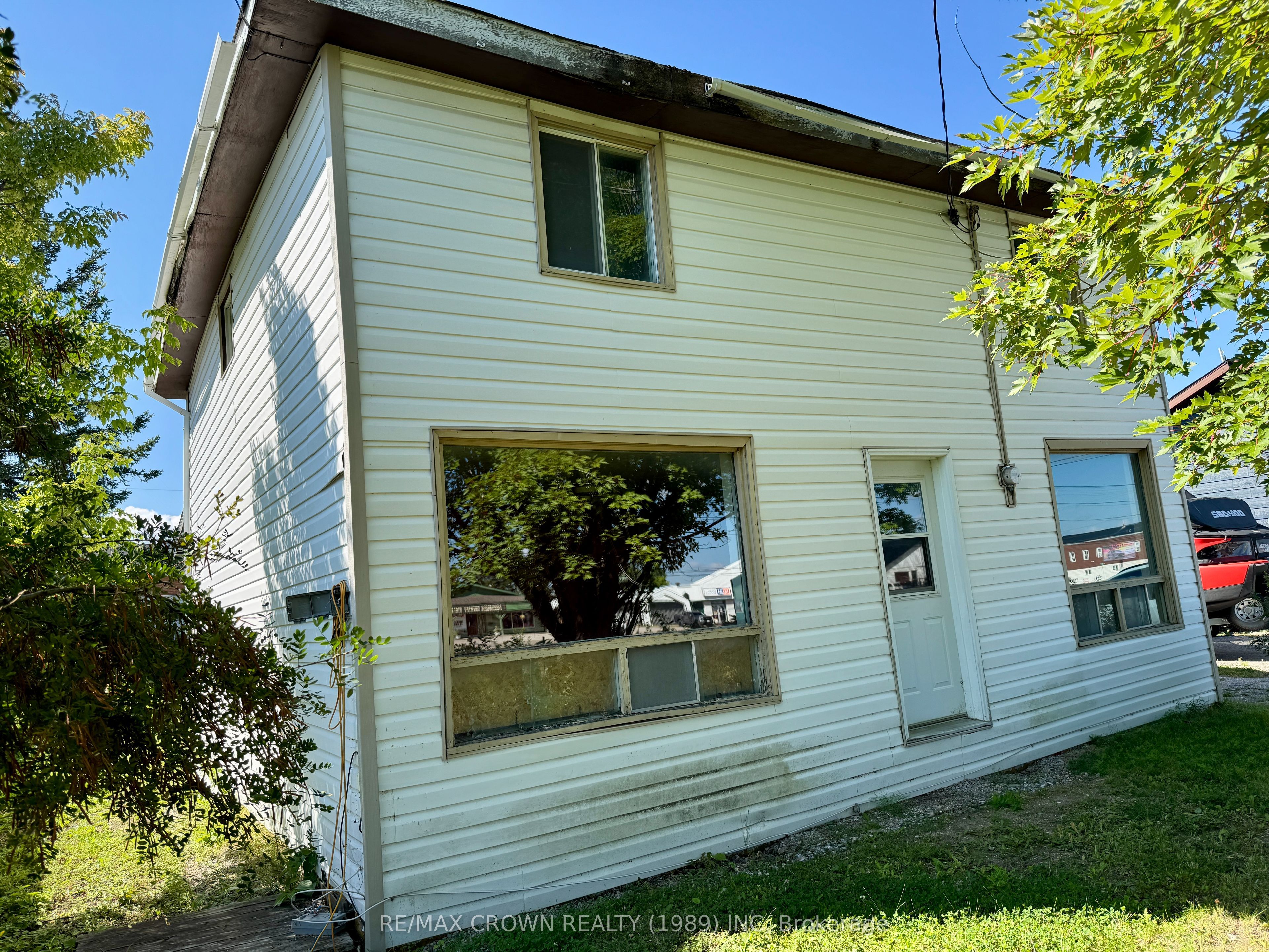 17 Lemarier Street, Kapuskasing, ON P5N 2S7 photo 5