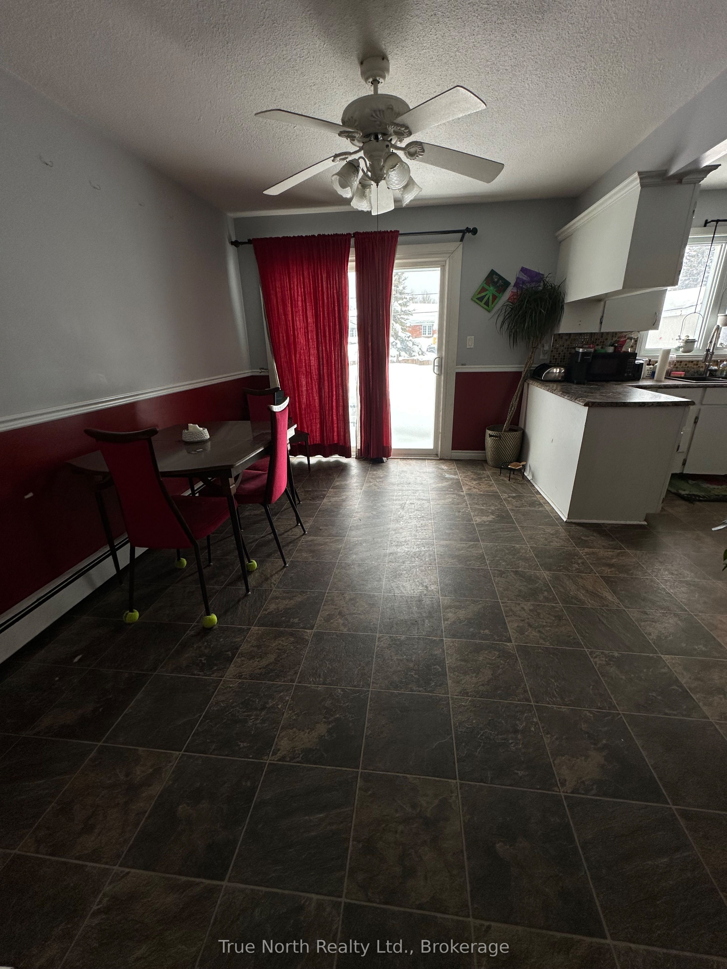3 Clark Street, Kapuskasing, ON P5N 1L3 photo 5